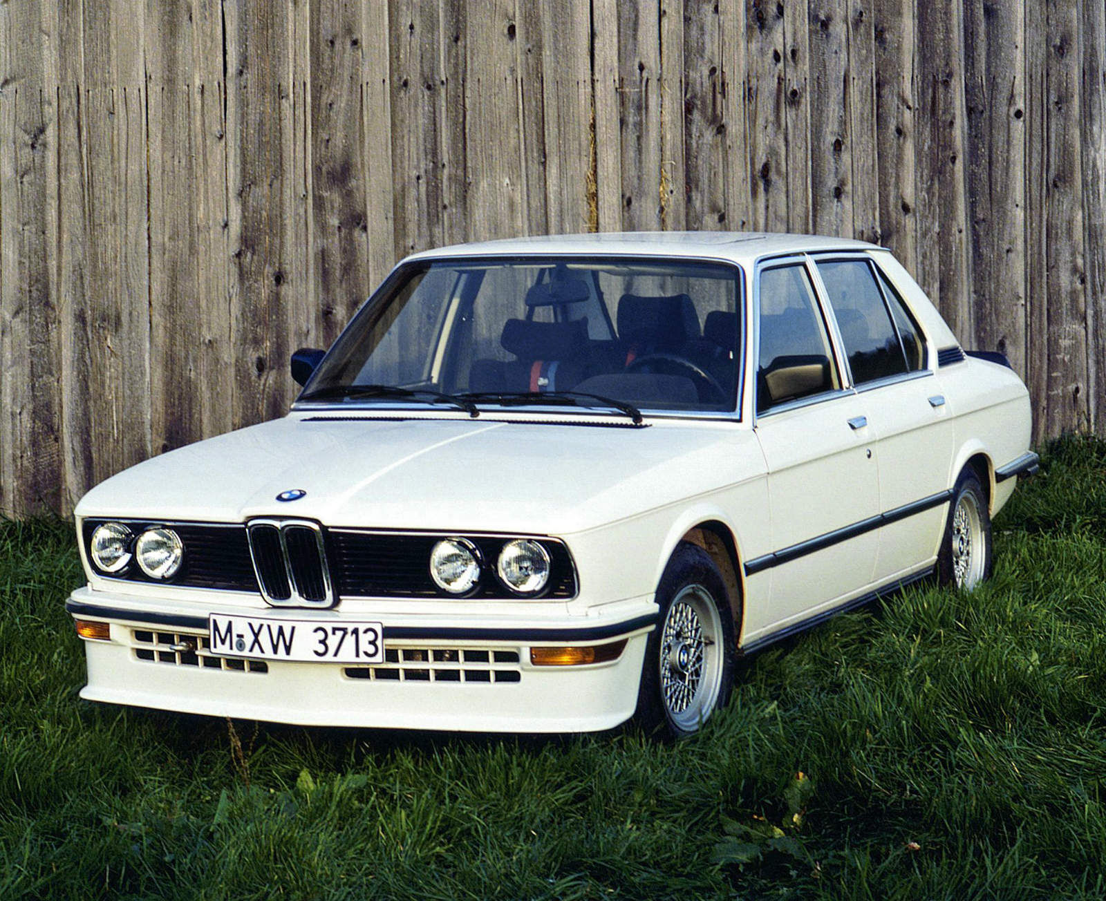 Wallpaper #hXM3f44BFI5NbQksLxfQ36 1980 BMW M535i E12 Front Three Quarters No Car No Fun Muscle Cars