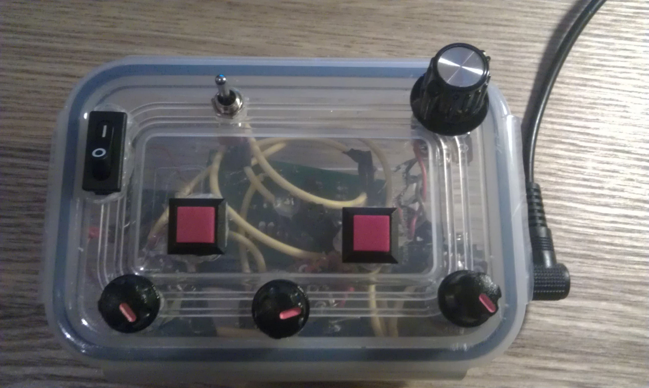 Wallpaper #oWc9-5IBSpphPi3-WZNa92 Mini Synth Atari Punk Console Mod Instructables