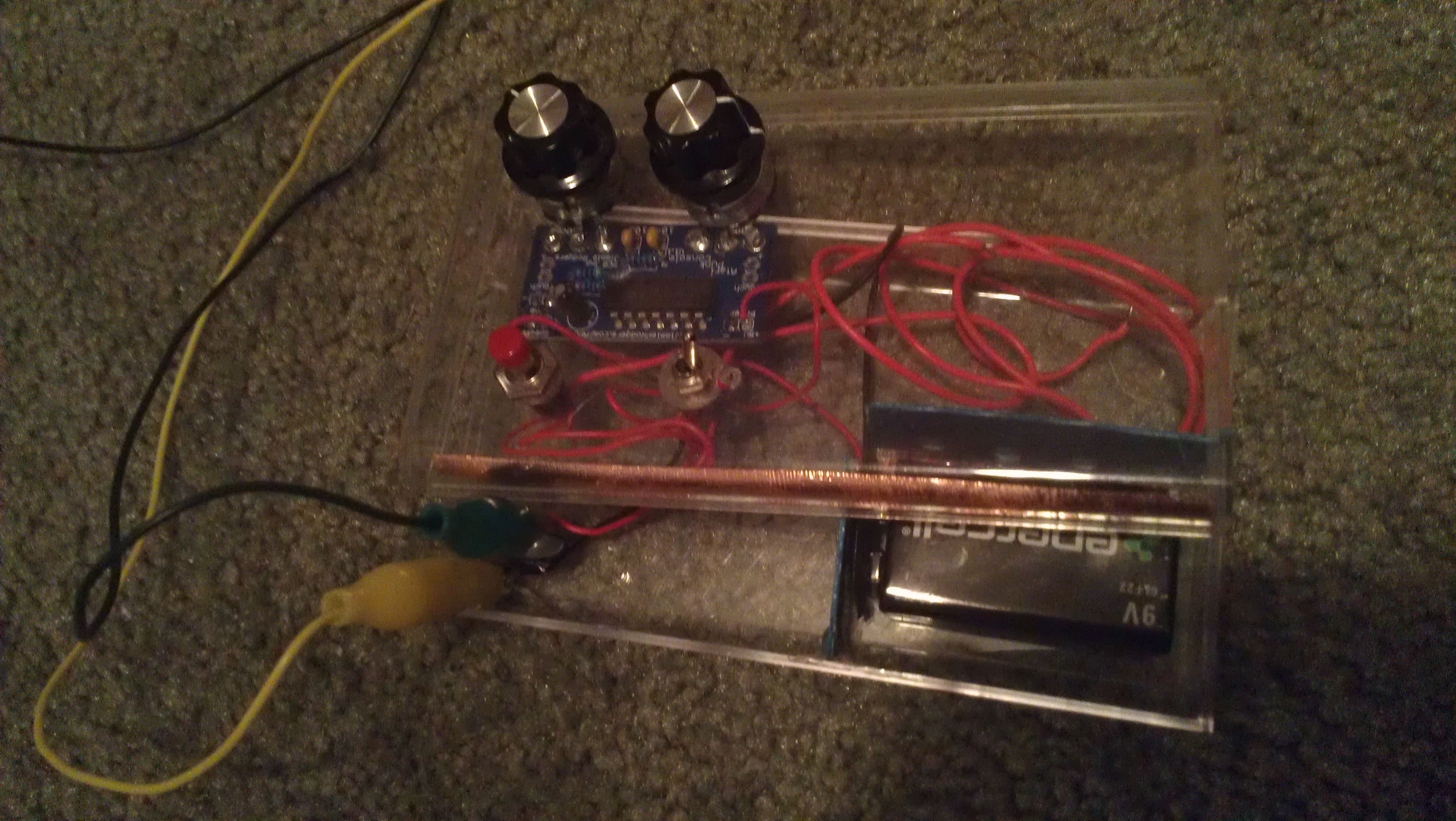 Wallpaper #oWc9-5IBSpphPi3-WZNa40 Atari Punk Console Guitar Effects Box 6 Steps Instructables