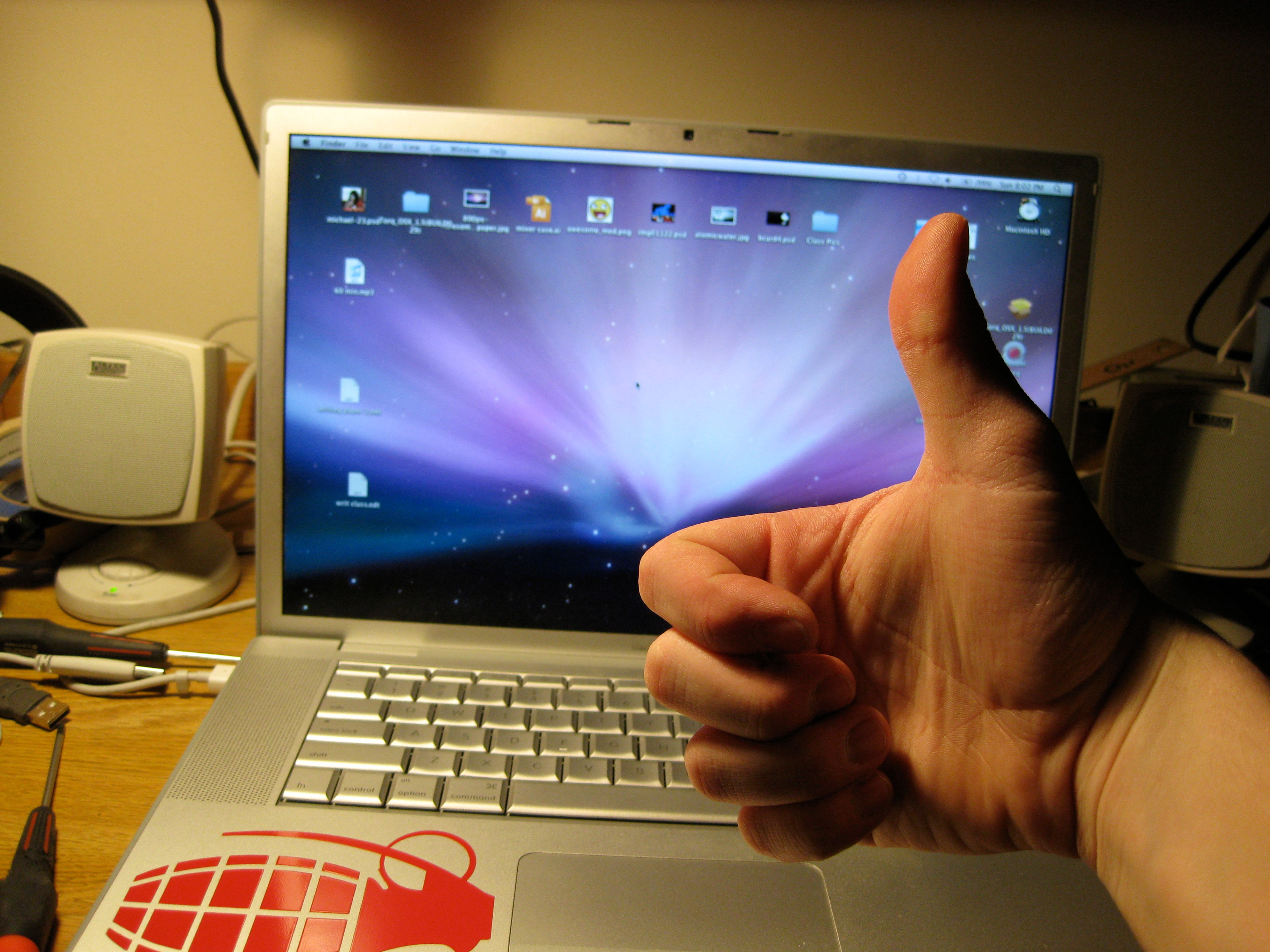 Wallpaper #aEIoPZMBOBpx0Nhmd8Oq187 Macbook Pro Logo Color Mod 6 Steps Instructables