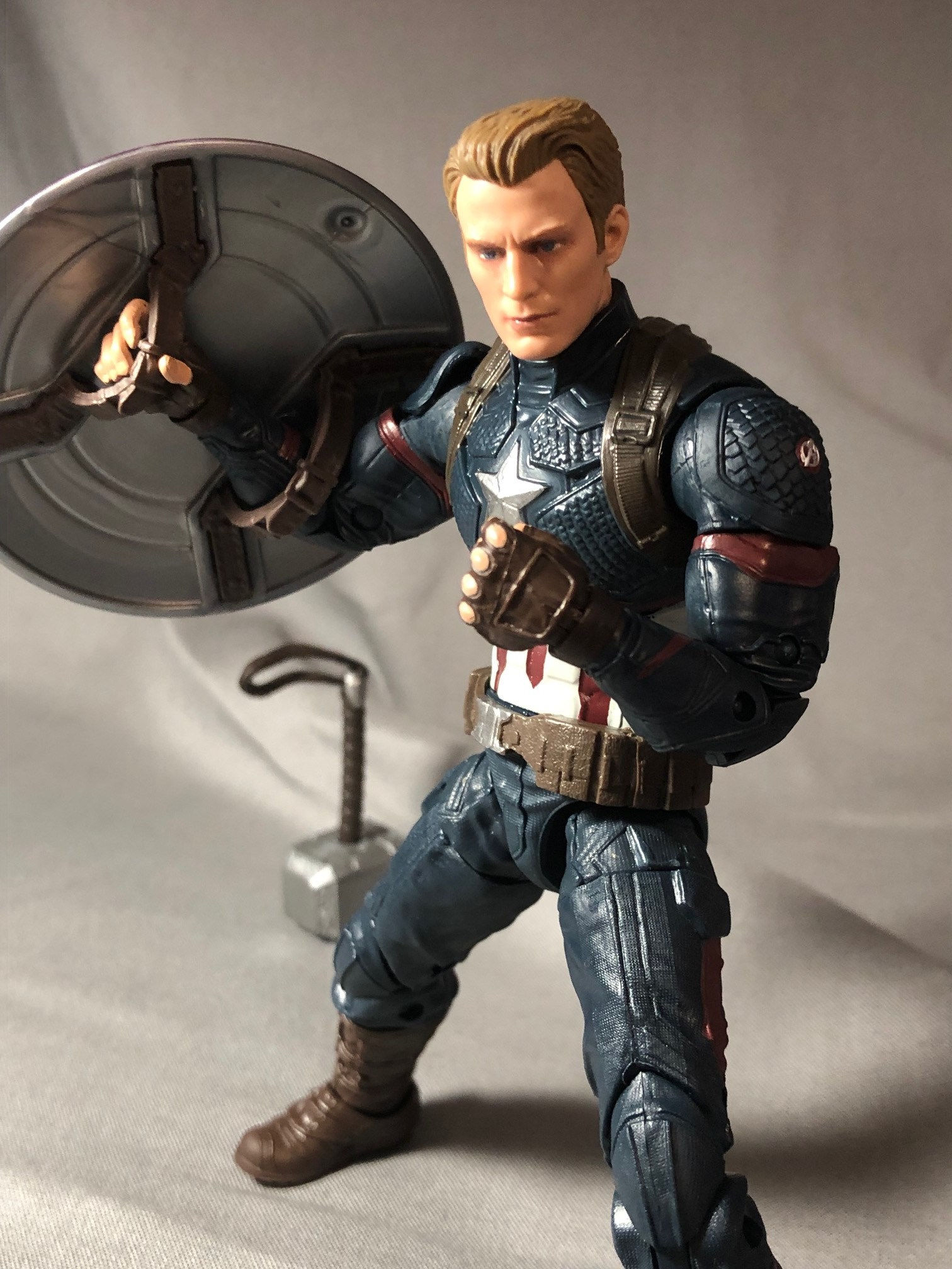 Wallpaper #2nQpw44B_8f4nGFaL2-M56 Drunkwookys Review Walmart Exclusive Marvel Legends Worthy Captain