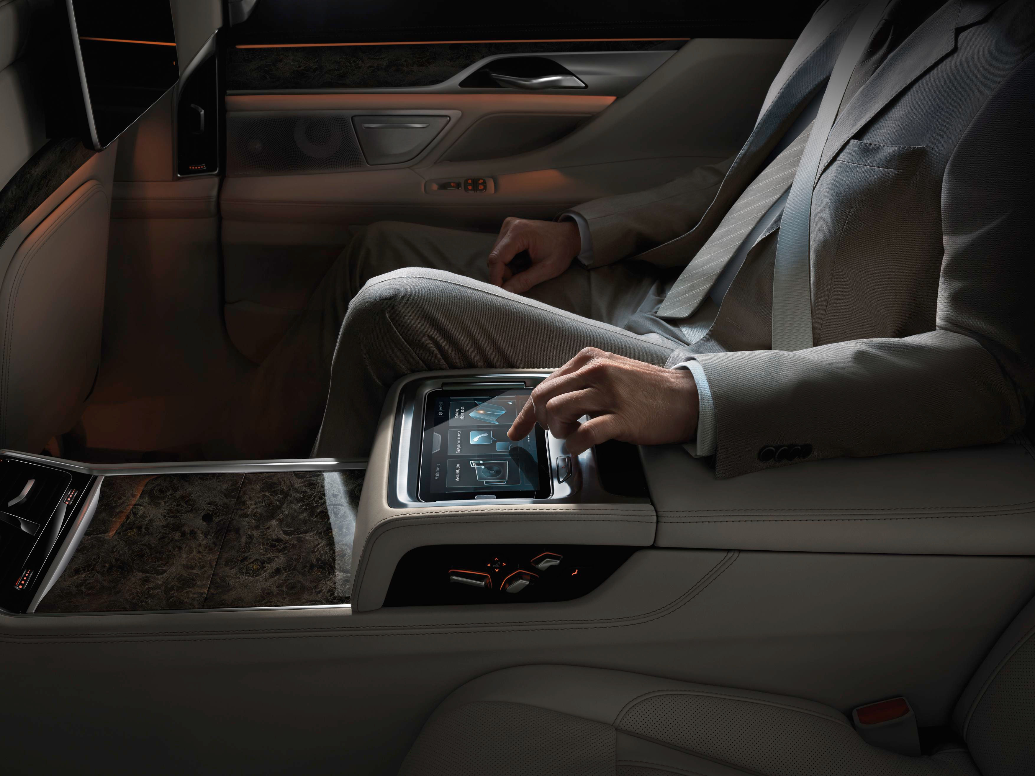 Wallpaper #HhmgGI8BtGB6xQ78TXKn46 This is the New BMW 7 Series a Rolling Temple to High Tech the Verge
