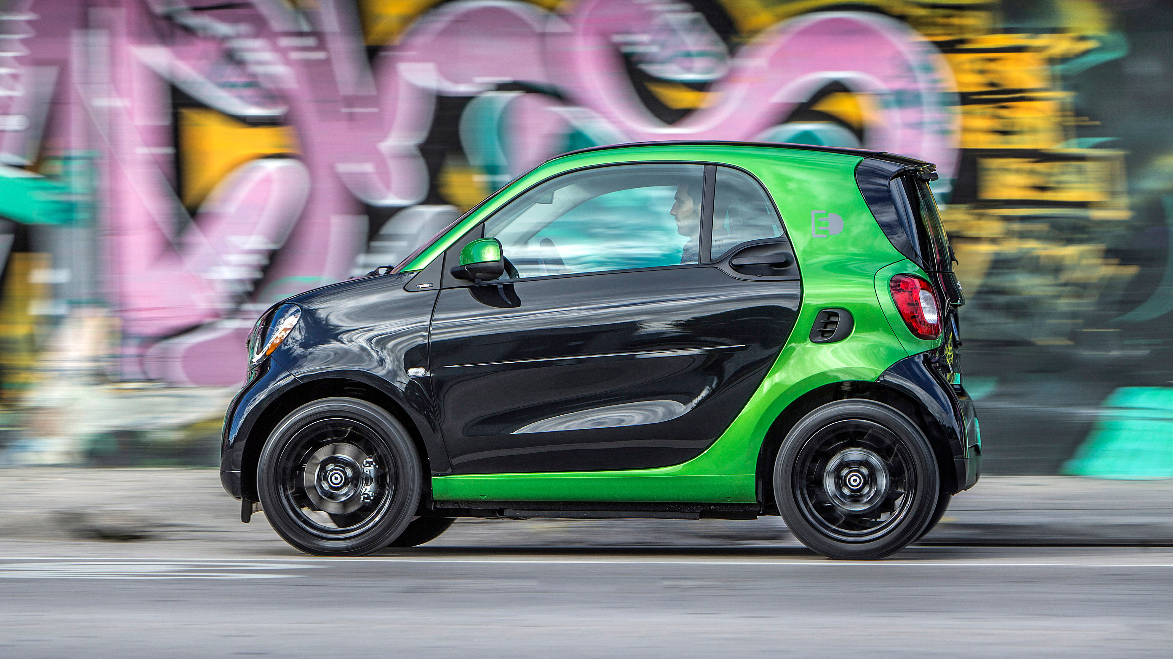 Wallpaper #9CEB8 Smart Fortwo Takes the Green Car Thing a Bit Too Literally Autoevolution