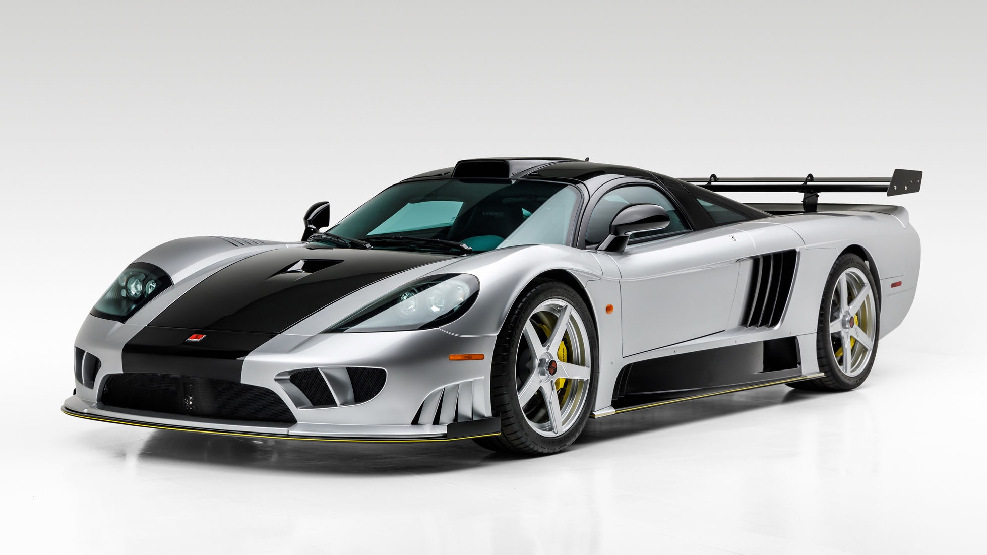 Wallpaper #zQOzZpMBpyOg8YnED9vS47 This 1300bhp Saleen S7 Lm is Heading to Auction Top Gear