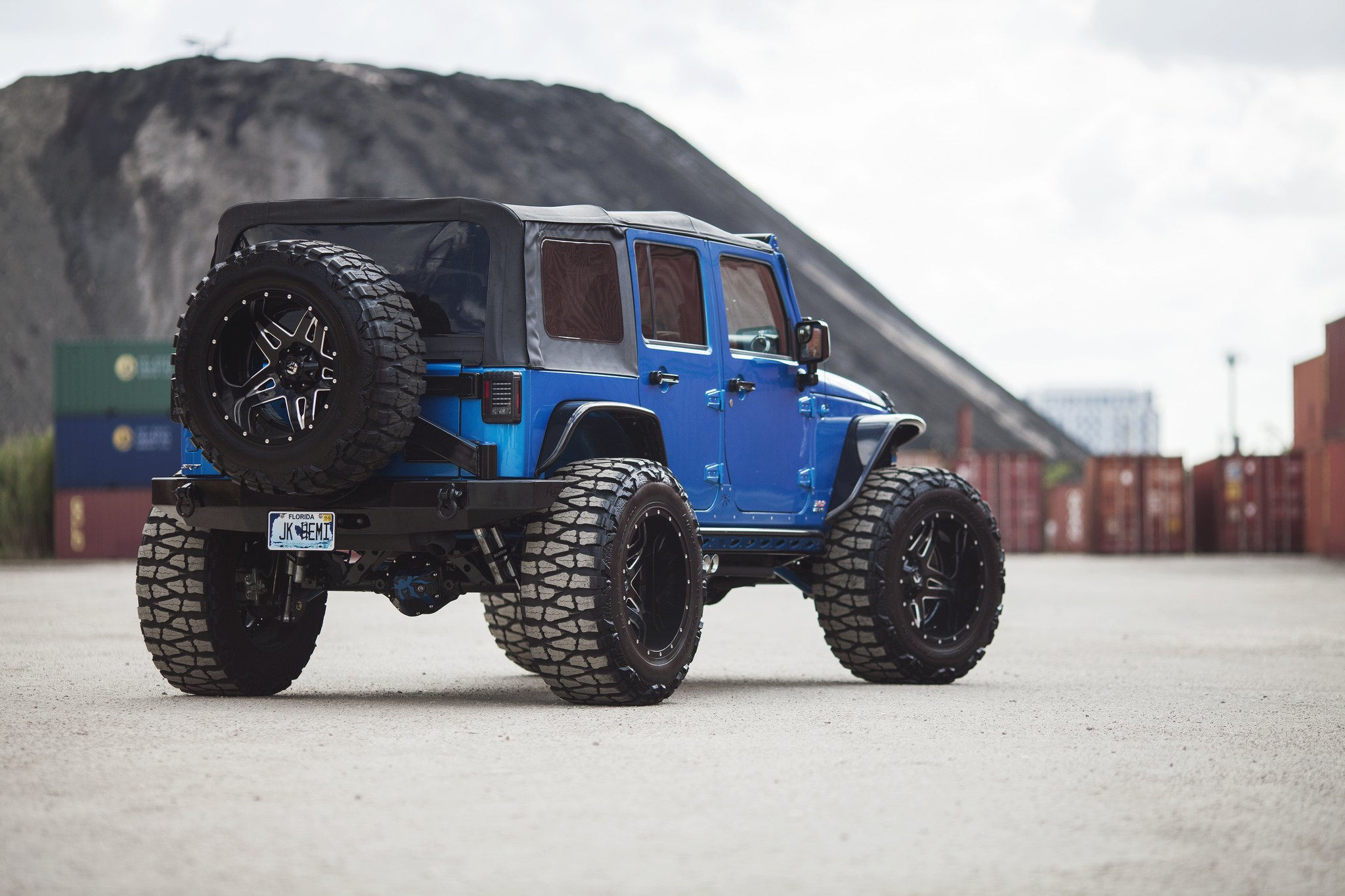 Wallpaper #XxmlO48BtGB6xQ78gLHm16 Jk Rolling on 40 Nitto Mud Grappler Off Road Tires Caridcom Gallery