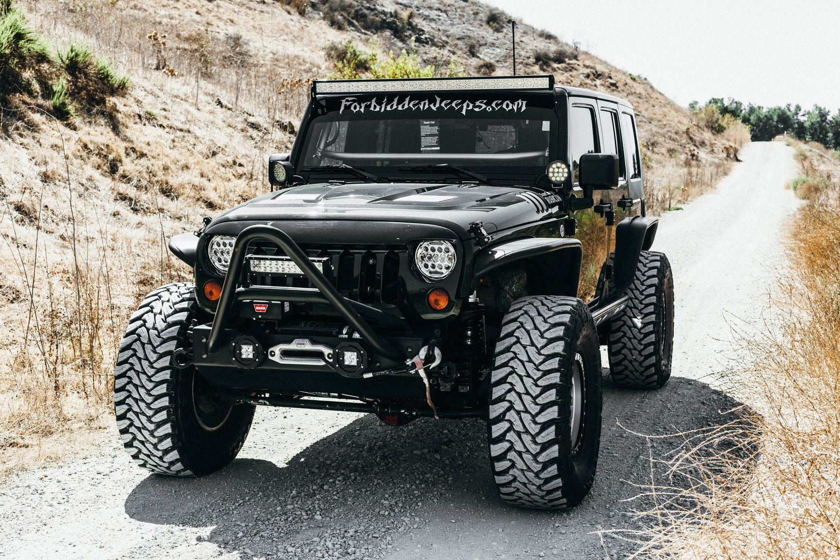 Wallpaper #5hmPO48BtGB6xQ785LCT28 Monster Created Out of Black Jeep Wrangler to Go Off Road Caridcom