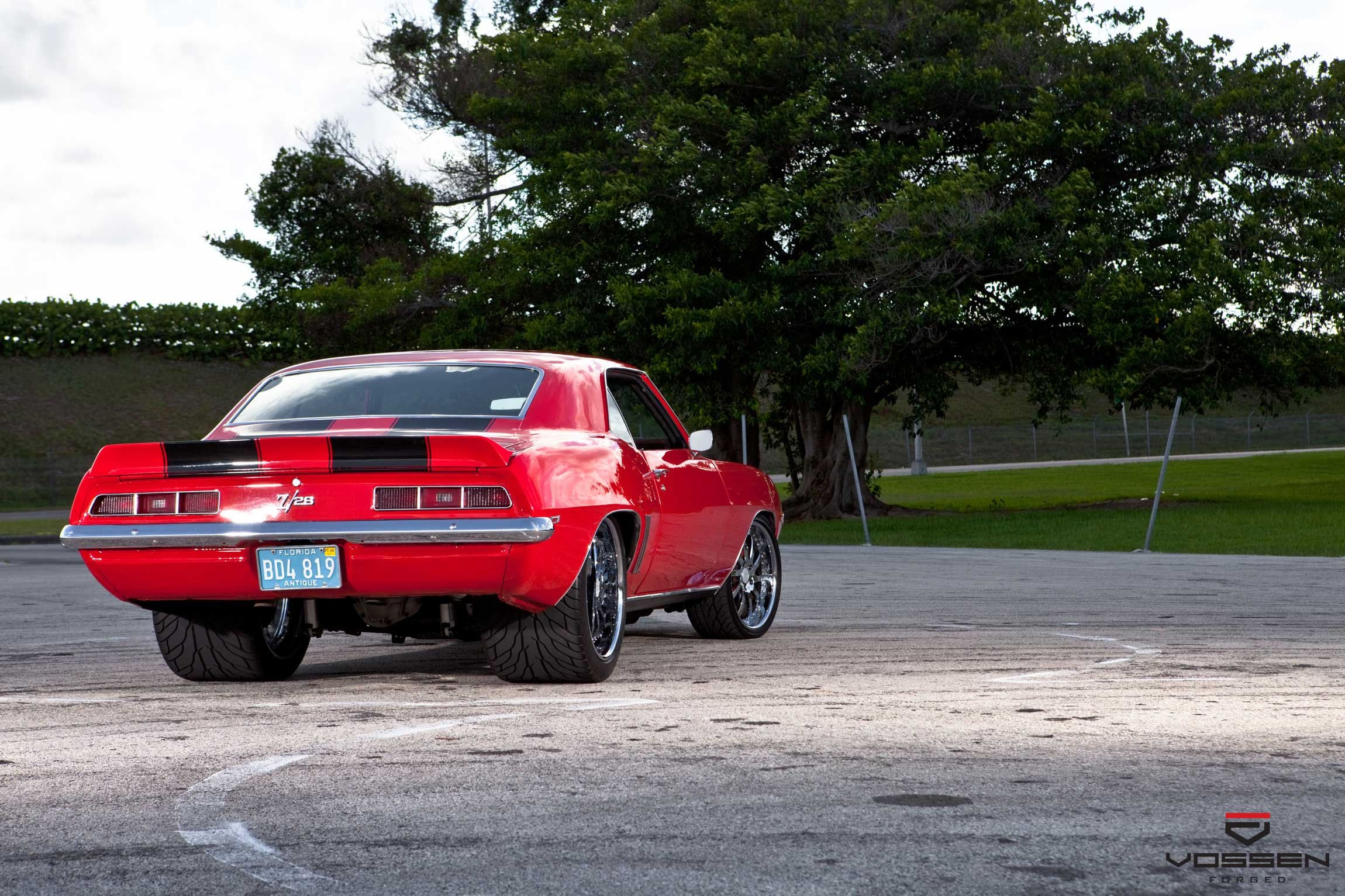 Wallpaper #NwPoZpMBpyOg8YnE99z44 Ultra Stylish Red Chevy Camaro Z28 on Forged Vossen Wheels Caridcom