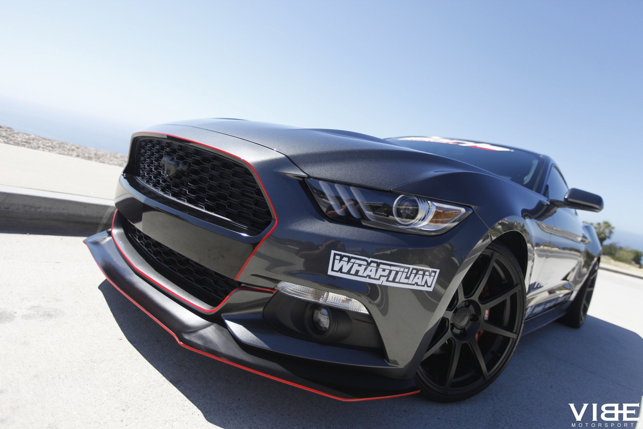 Wallpaper #q4IoQJMB0GiFKesMV8Cc170 Dark Grey Mustang with Red Grille and Bumper Lip Accents Caridcom