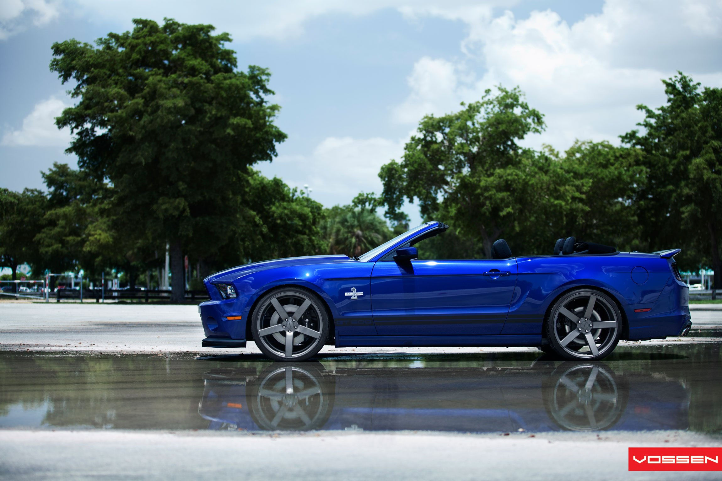 Wallpaper #9ho2UJMB1yWOL4qgrn_E10 Convertible Electric Blue Ford Mustang Shelby Customized to Reveal Its