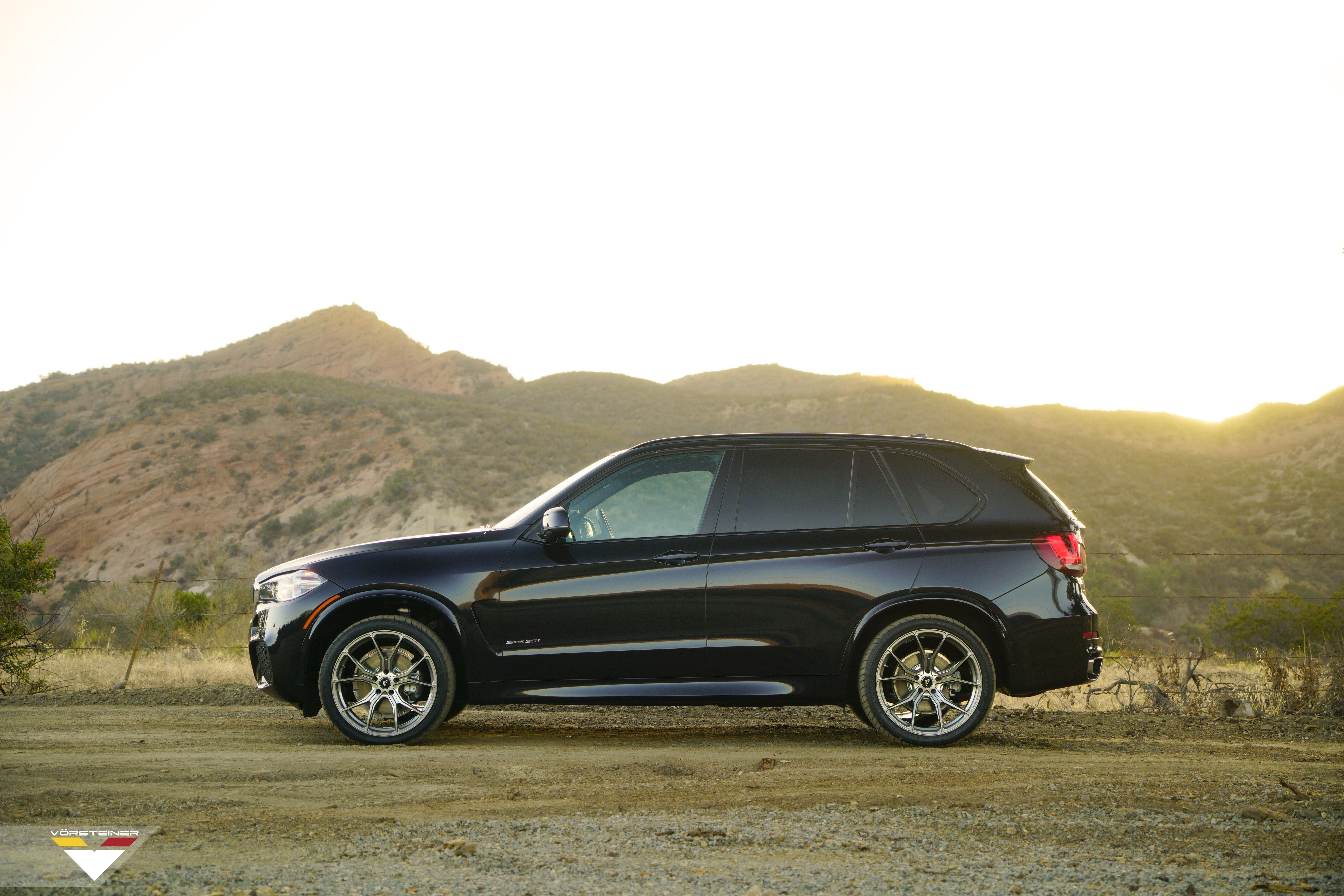 Wallpaper #ExkFEo8BtGB6xQ78ZGOE8 Customized Black BMW X5 Rocking a Set of Forged Vorsteiner Wheels