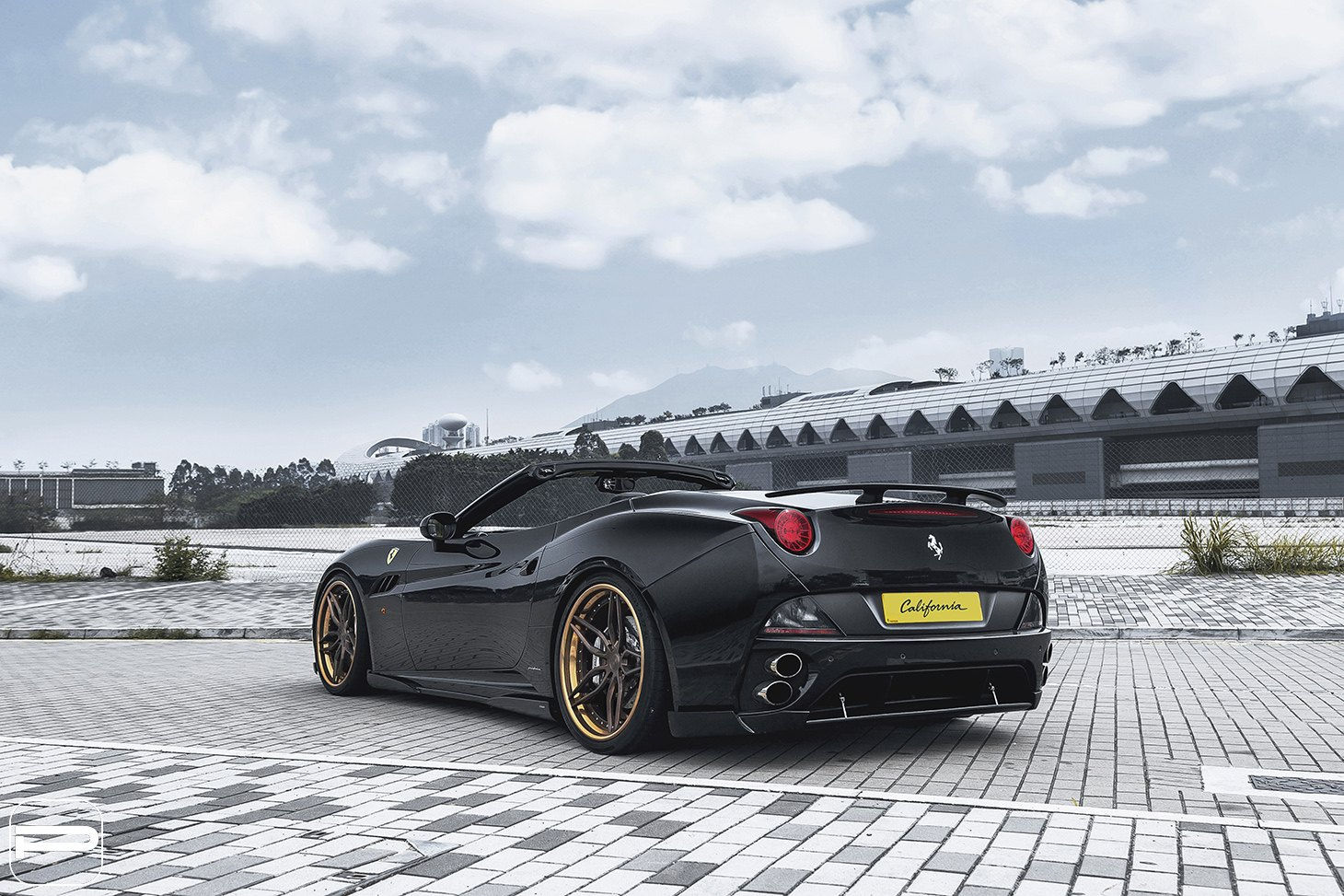 Wallpaper #ec55a Brushed Bronze Strasse Rims Transform Black Ferrari California into