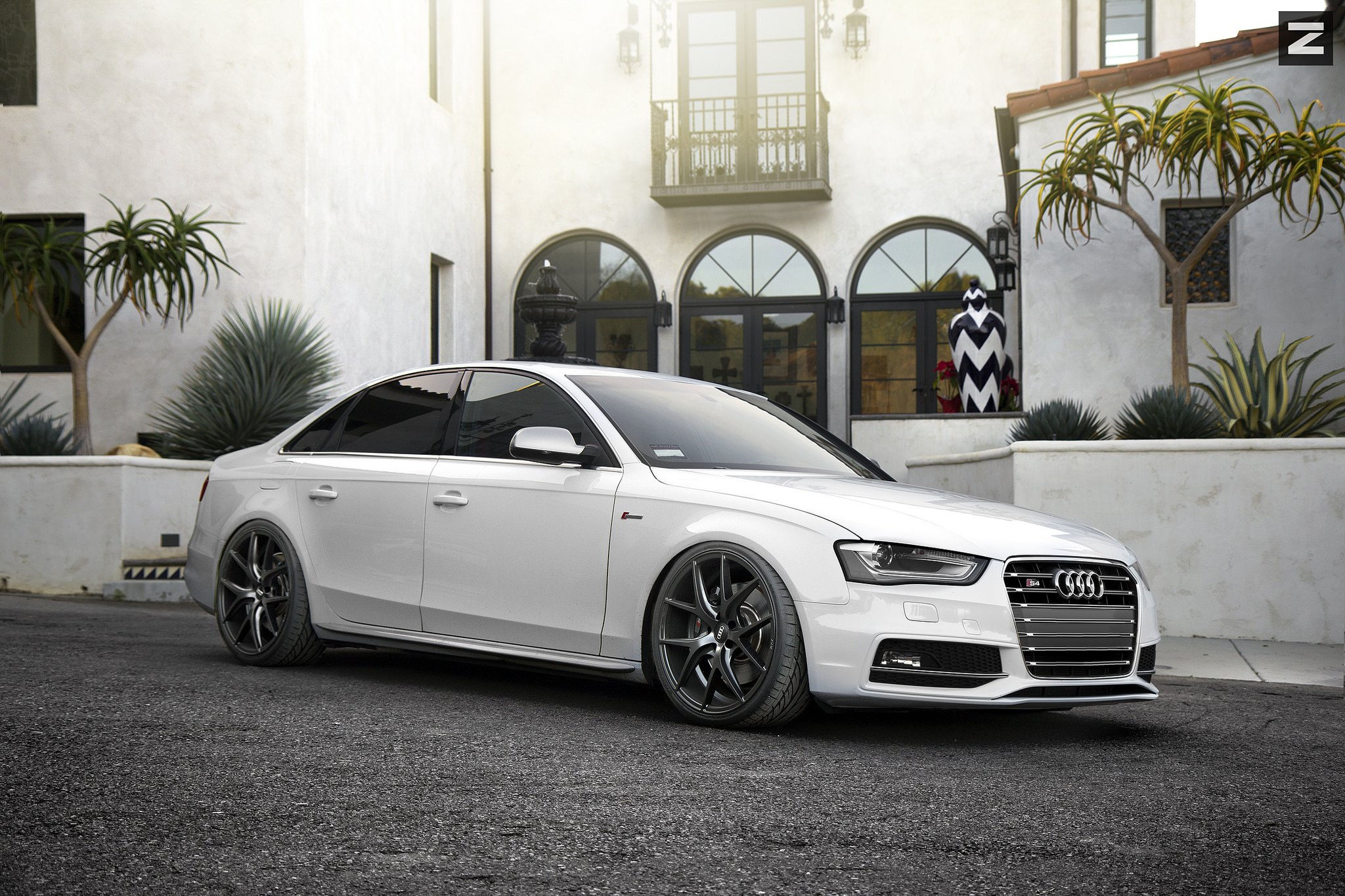 Wallpaper #I2eo75IBSpphPi3-JmPe226 Neat White Audi S4 Gets a Proper Makeover Caridcom Gallery