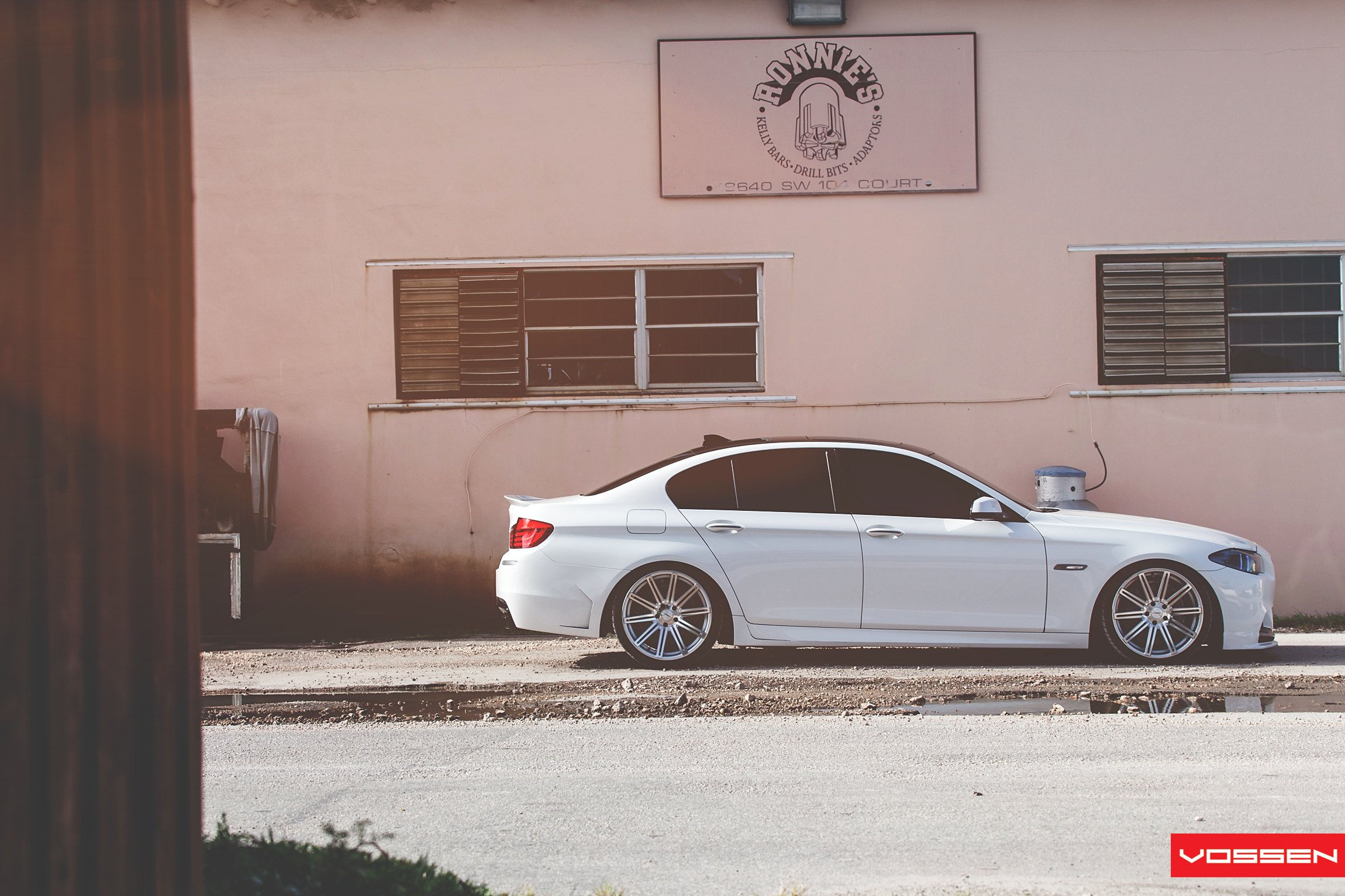Wallpaper #v3fdJpMB-pgBXx60JaPB194 Dropped White BMW 5 Series on Vossen Wheels Looking Bossy Caridcom