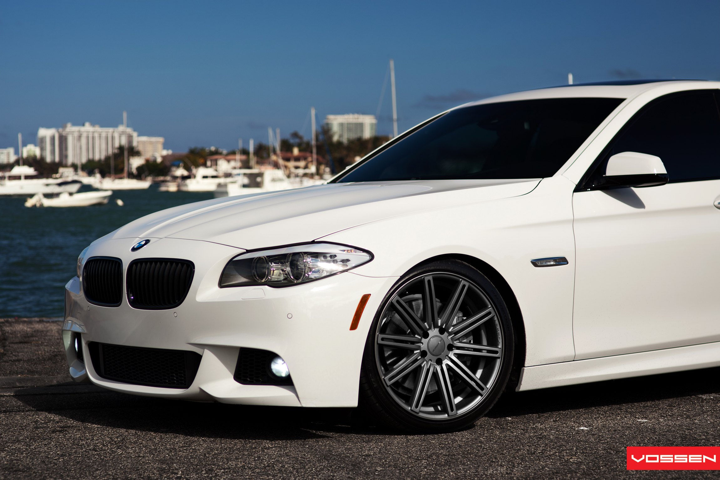 Wallpaper #v3fdJpMB-pgBXx60JaPB66 Clean Customized White BMW 5 Series on Vossen Wheels Caridcom Gallery