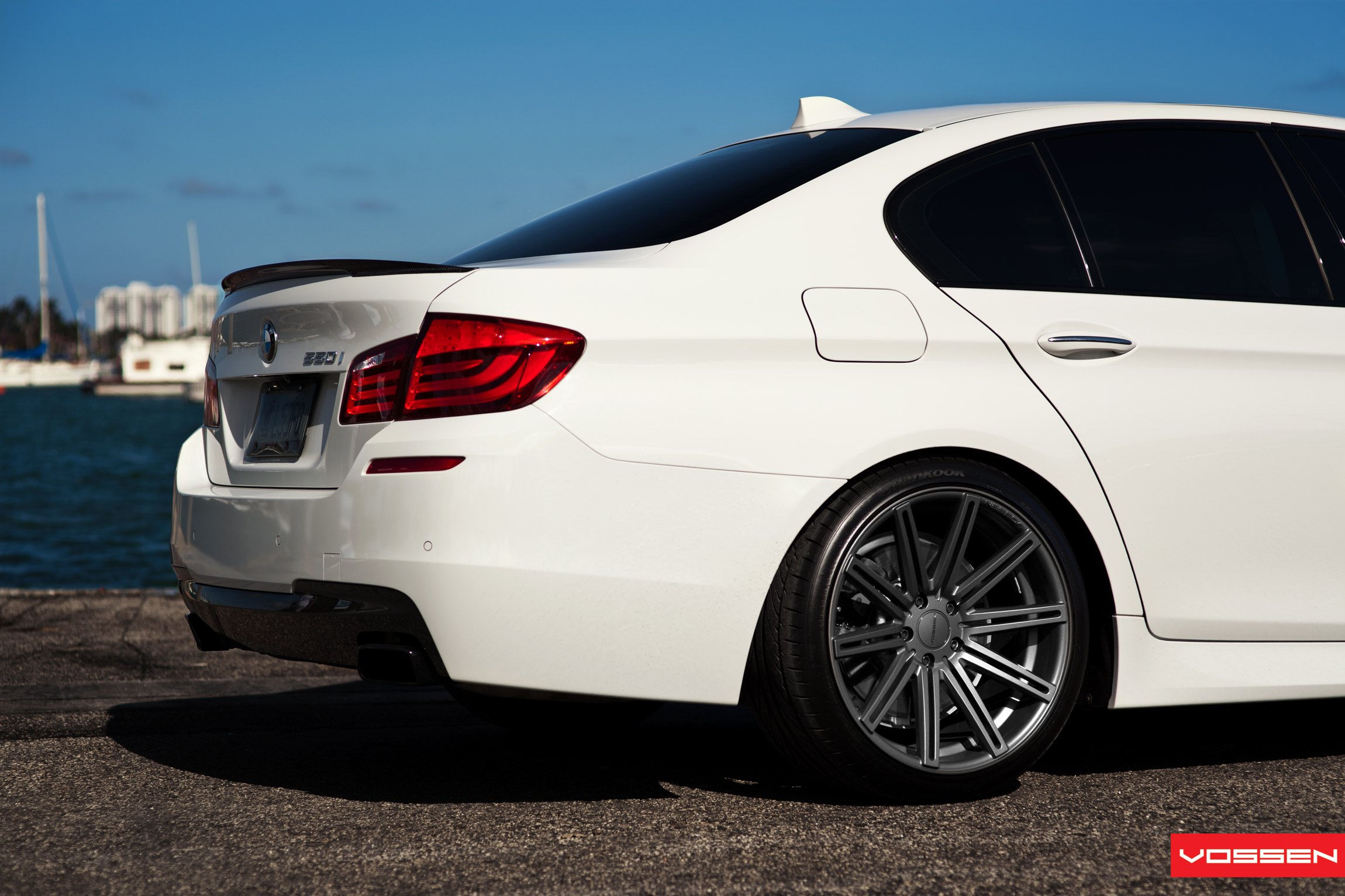 Wallpaper #v3fdJpMB-pgBXx60JaPB131 Clean Customized White BMW 5 Series on Vossen Wheels Caridcom Gallery