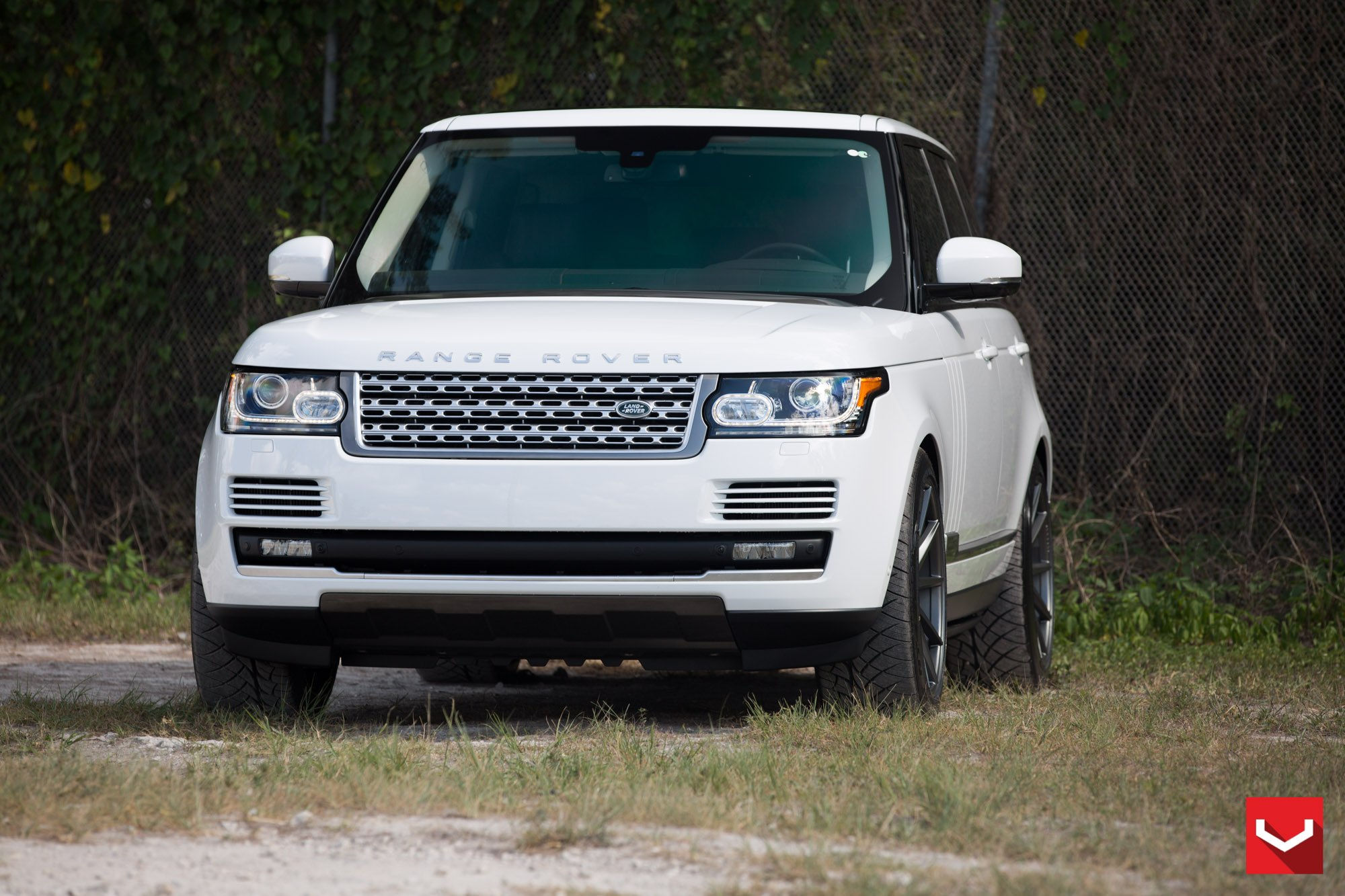 Wallpaper #HGc-B5MBSpphPi3-bcUr82 Neat Custom White Land Rover Range Rover Caridcom Gallery