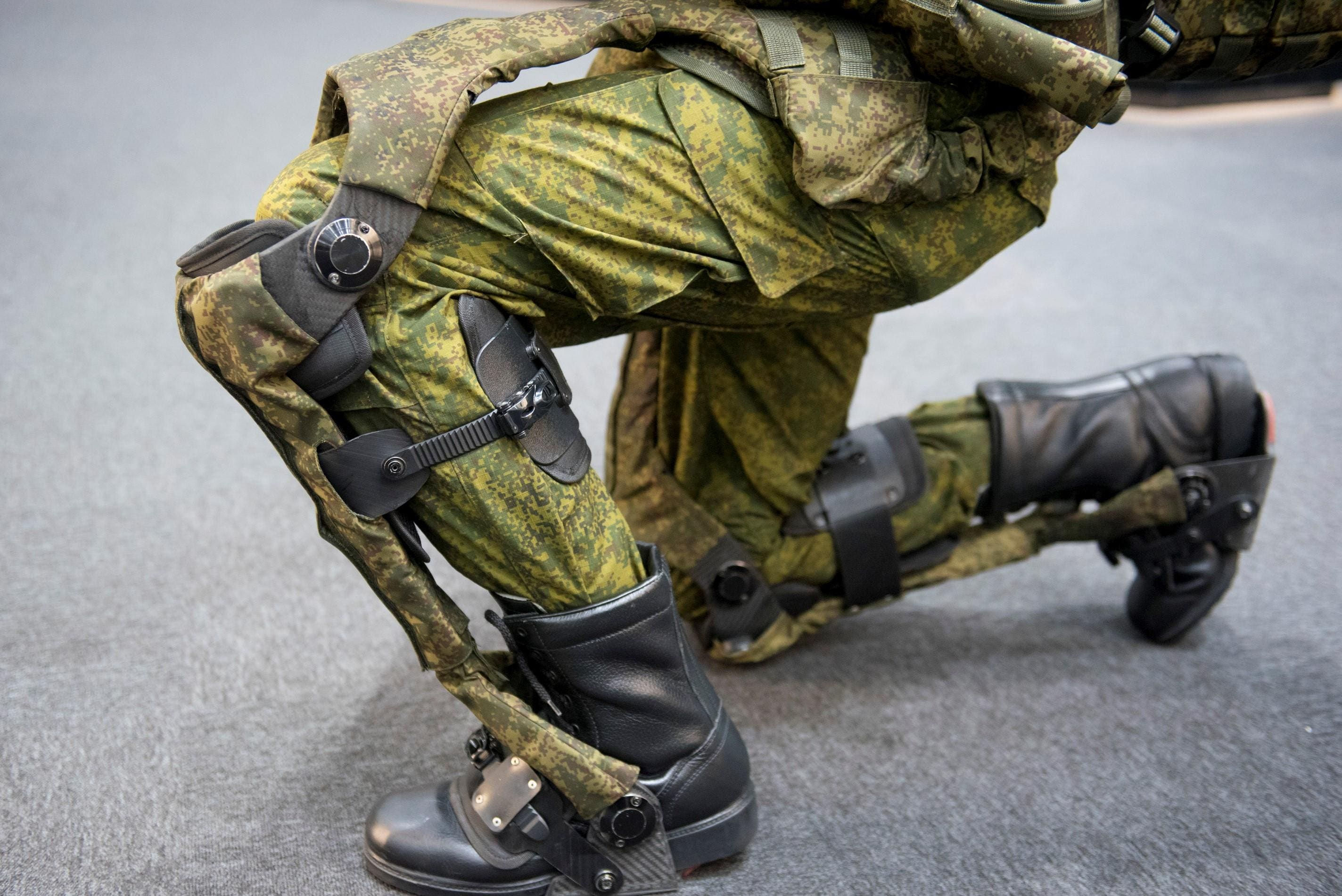 Wallpaper #8Gf49ZIBSpphPi3-5YEy122 Why Russian Military Exoskeletons Are Not Science Fiction