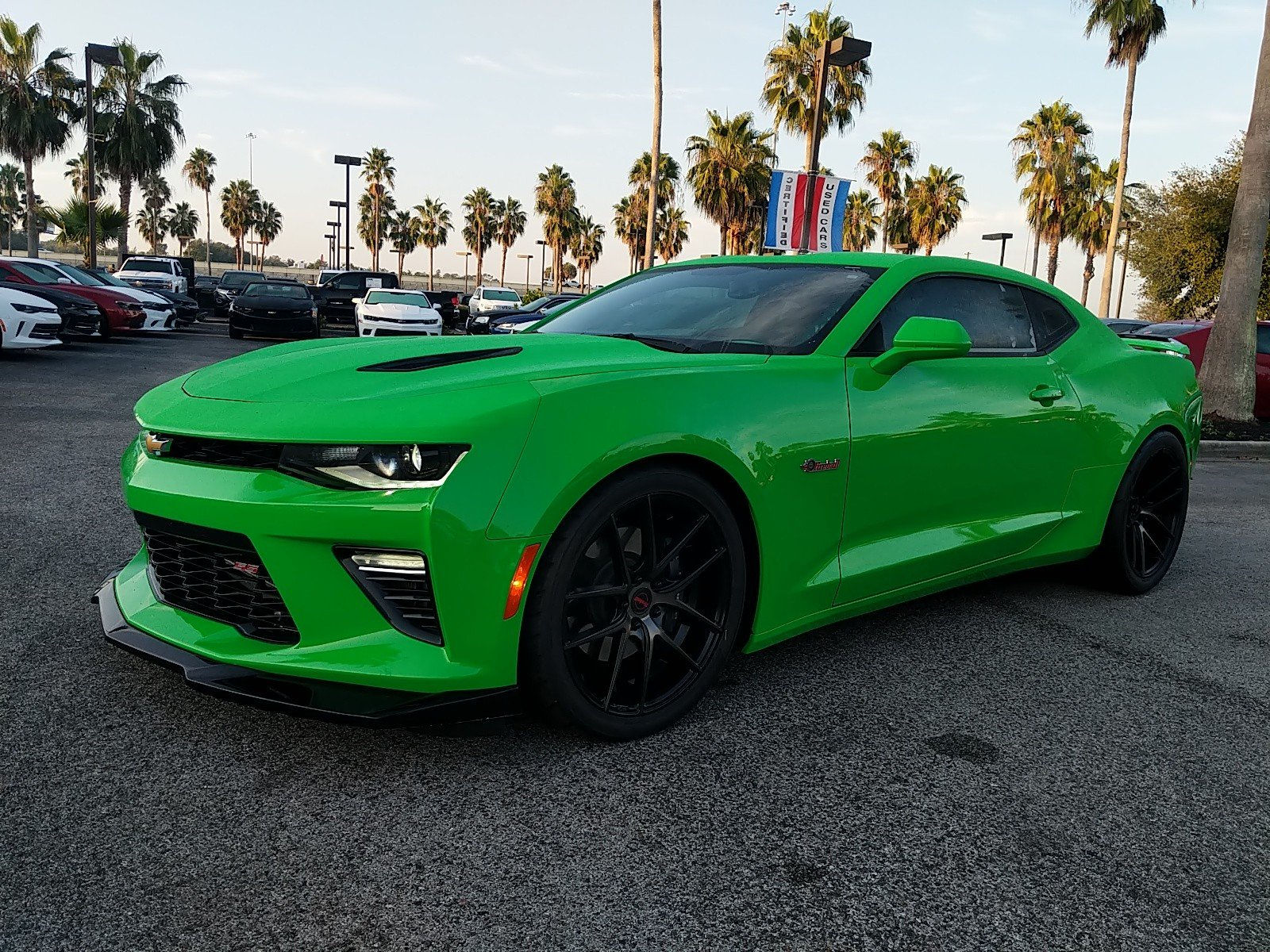 Wallpaper #QAOVZpMBpyOg8YnEjtux74 Pre Owned 2017 Chevrolet Camaro 2ss Fireball 2d Coupe in Plant City