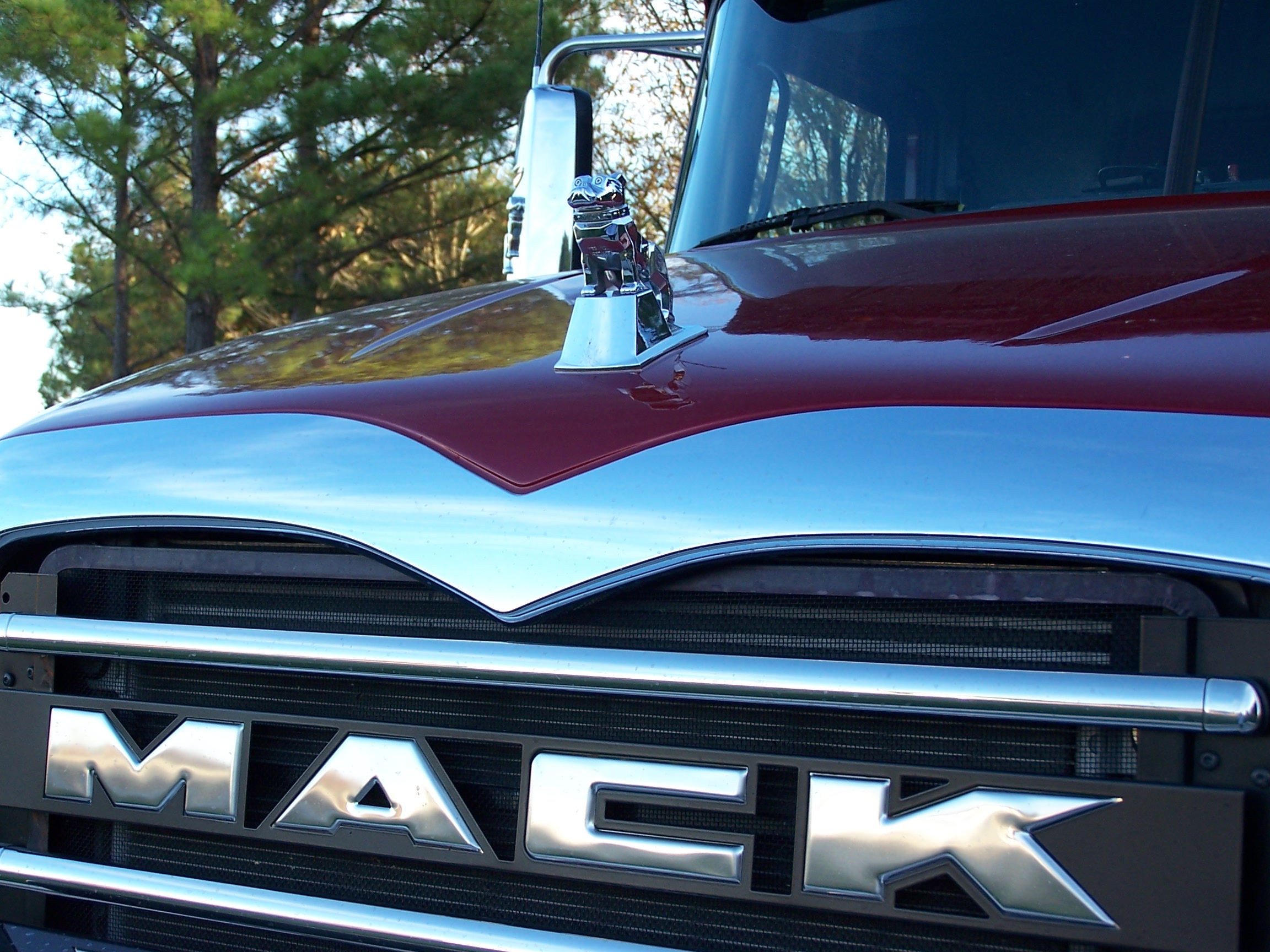 Wallpaper #HGjaE5MBSpphPi3-DAKV252 Big Mack Attack Applegarycom
