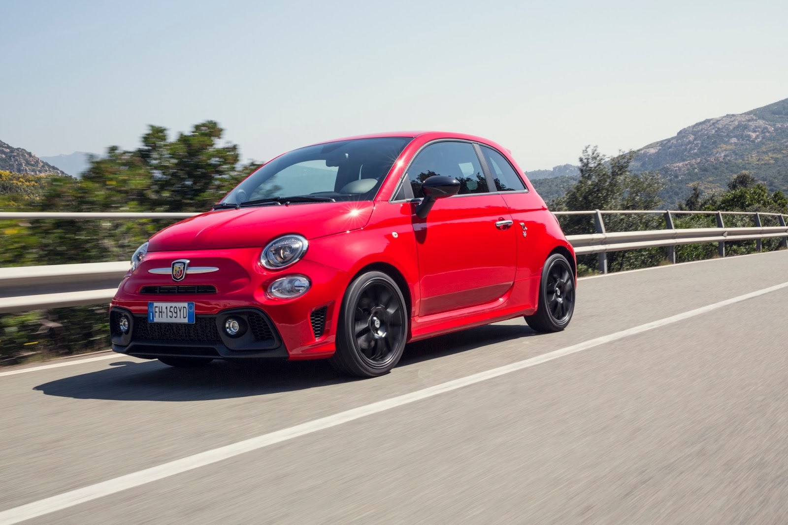 Wallpaper #a819a Front View of Black Fiat 500 Abarth Parked in the Street Editorial