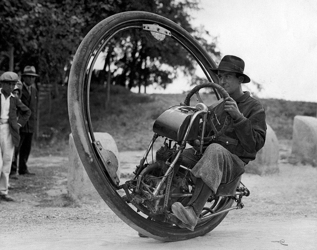 Wallpaper #82dECpMBSpphPi3-V9PH38 22 Strange and Amazing Inventions from the 1920s and 1930s Vintage