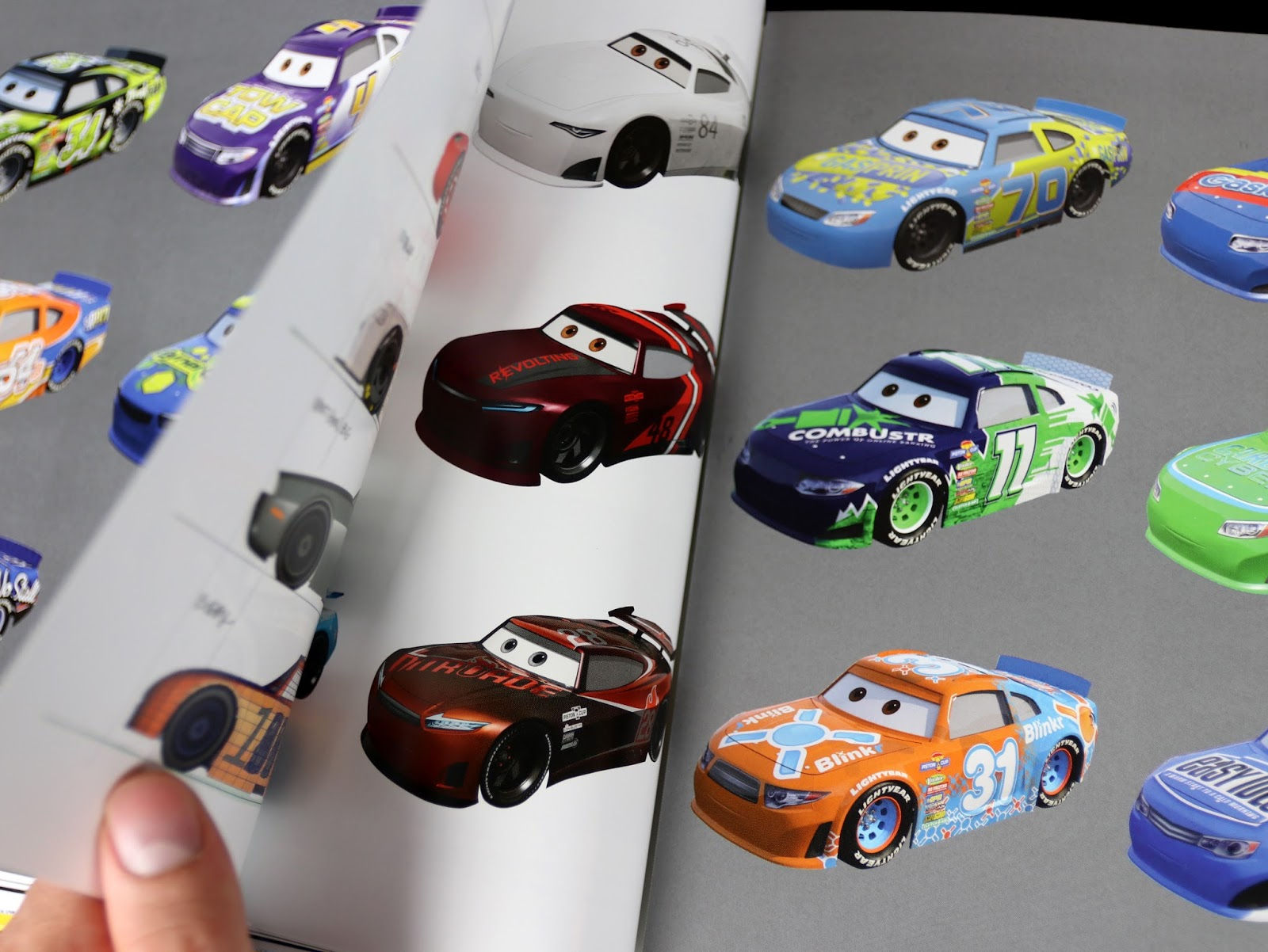Wallpaper #CnOvho4BFI5NbQks-iD430 Dan the Pixar Fan the Art of Cars 3 Book Review