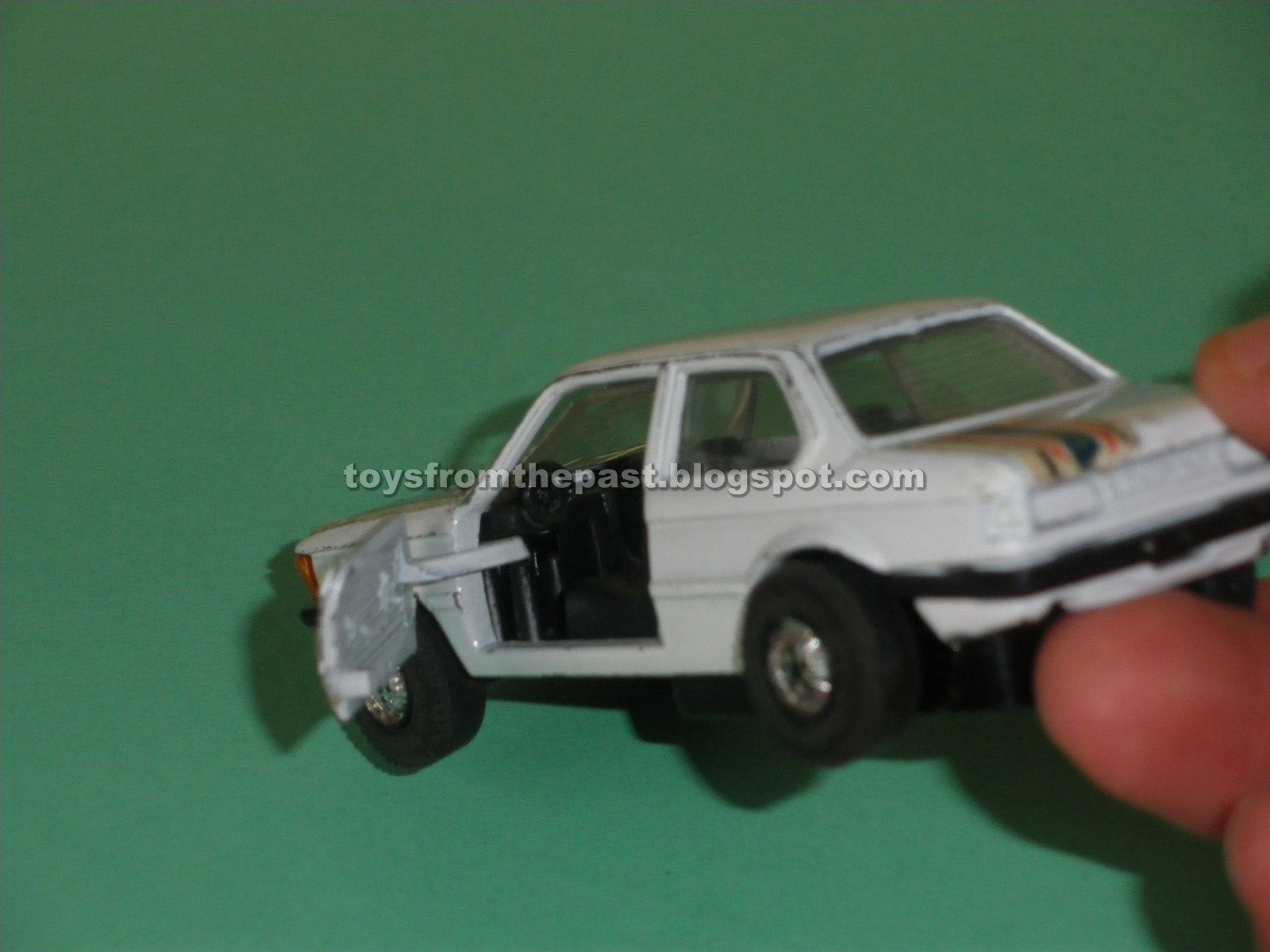 Wallpaper #JGdiDJMBSpphPi3-x95F276 Toys from the Past 764 Unknown Manufacturer Unidentified BMW 320