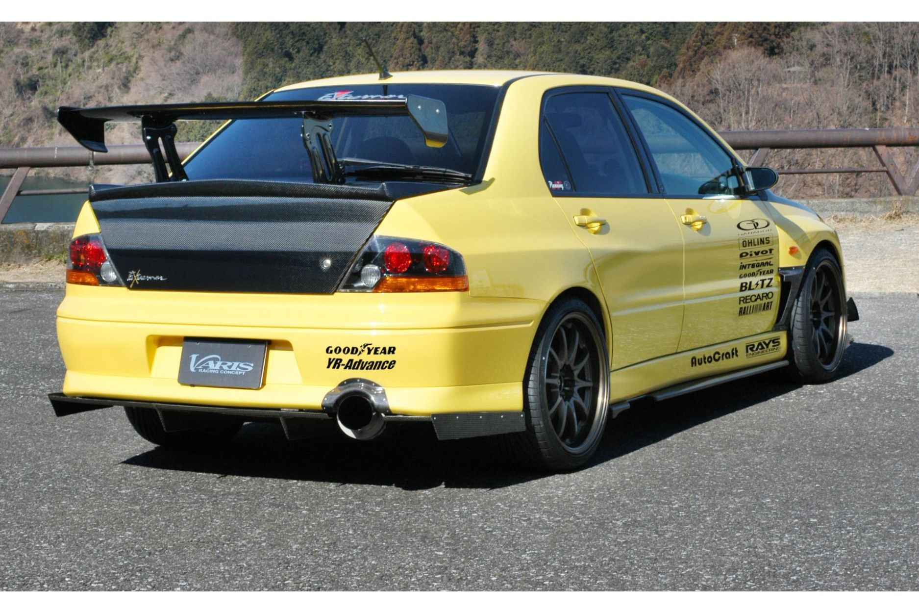 Wallpaper #BDUjkZcBk_lpvpal2pOa78 Varis Carbon Bodykit for Mitsubishi Lancer Evo Vii Buy Online at Cfd