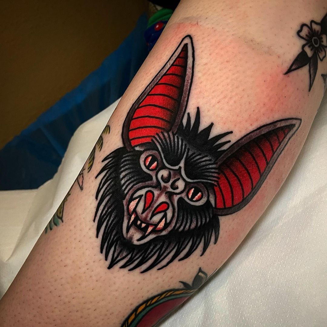 Wallpaper #KvtThJcBx-Hc5Y20XK_y13 Traditional Bat Tattoo