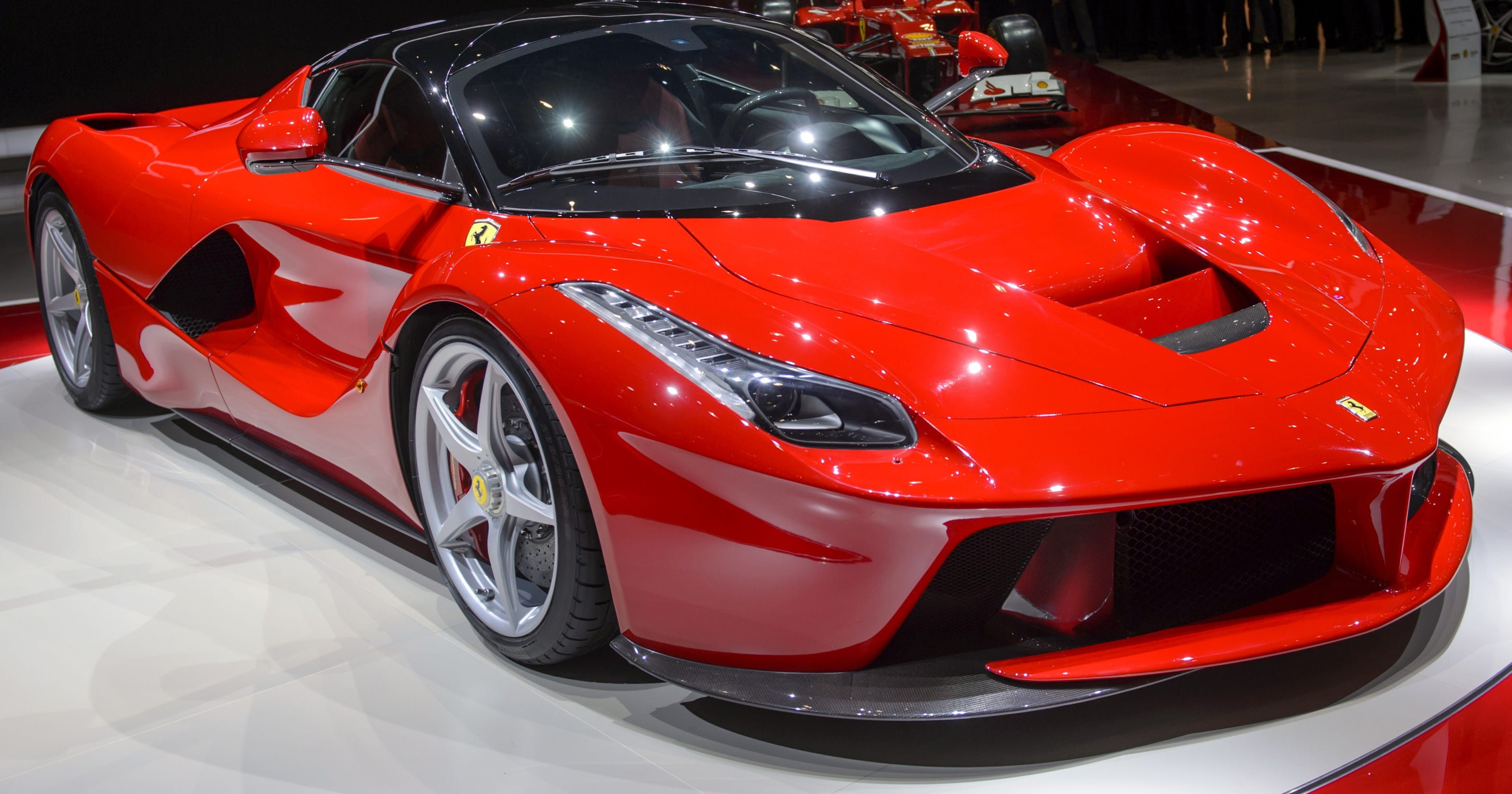 Wallpaper #HX2M844Bnwiau_P6ug0j19 Fastest Ferrari Ever Unveiled and Its a Hybrid