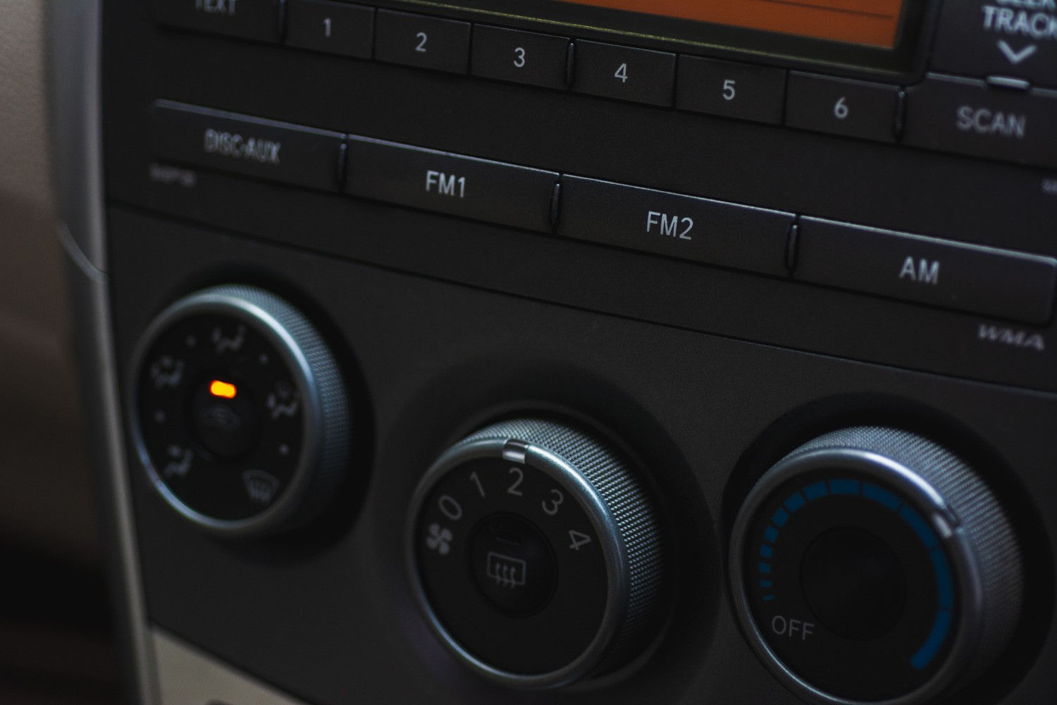 Wallpaper #mGc95pIBSpphPi3-IDLX251 How to Play Cds in New Cars That Have No Cd Player
