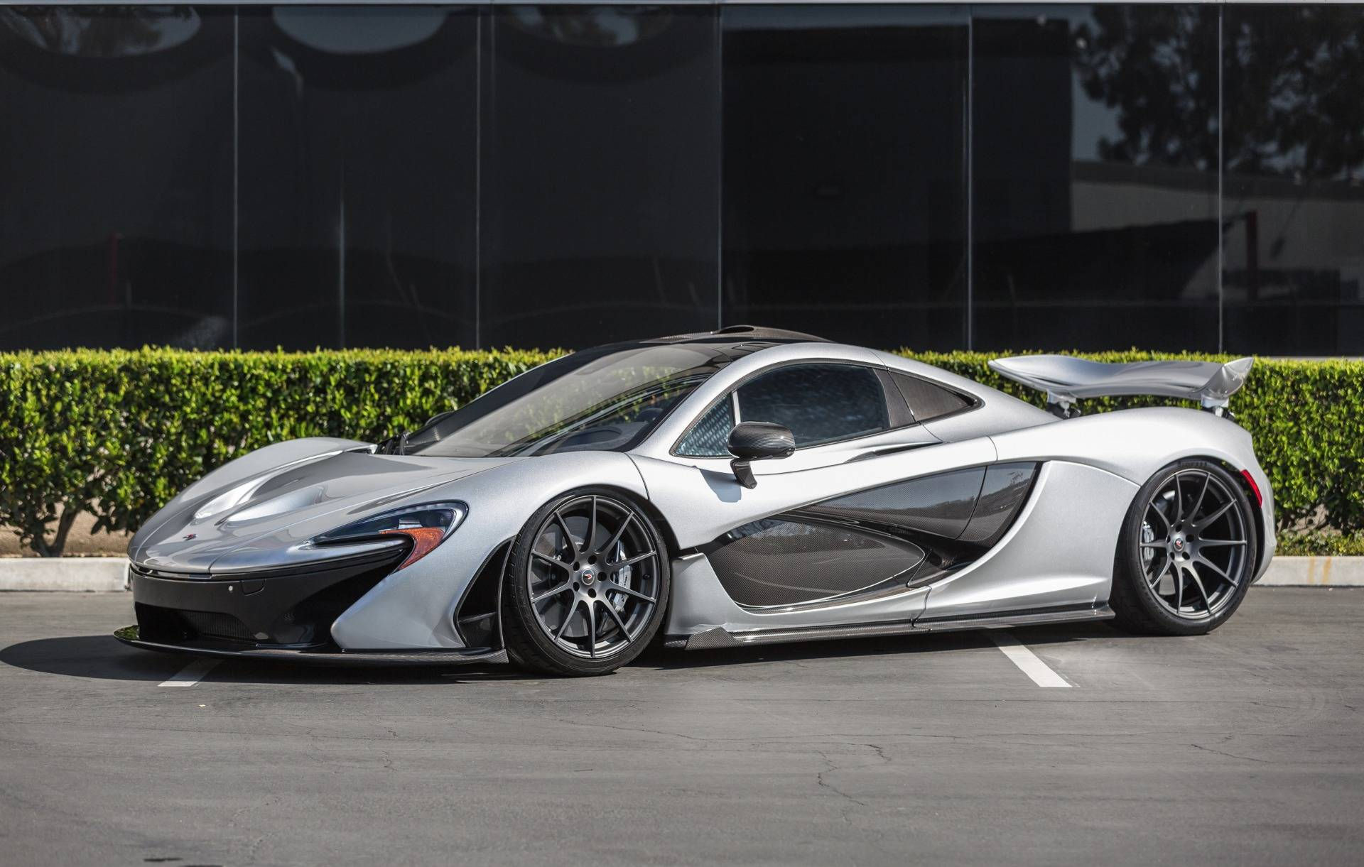 Wallpaper #dmiXHpMBSpphPi3-3yks168 Supernova Silver Mclaren P1 for Sale in the Us at 2399000 Gtspirit