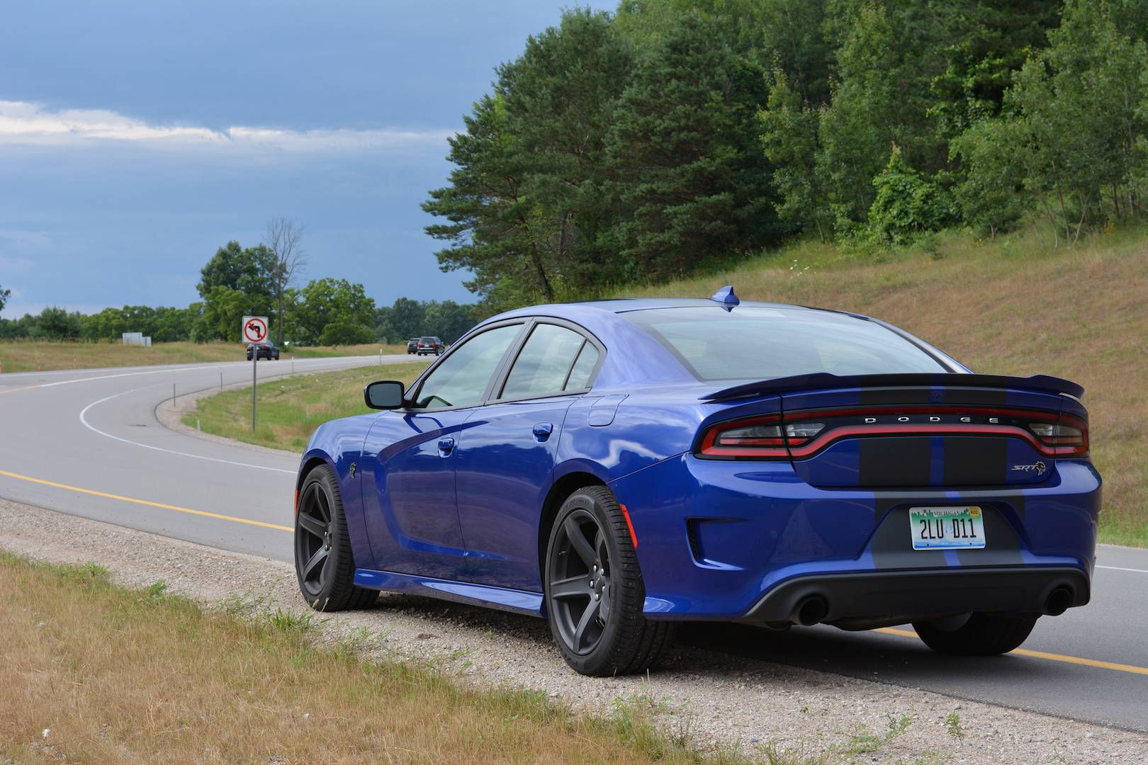 Wallpaper #i2dkCpMBSpphPi3-v9SB32 2019 Dodge Charger Srt Hellcat Review Gtspirit