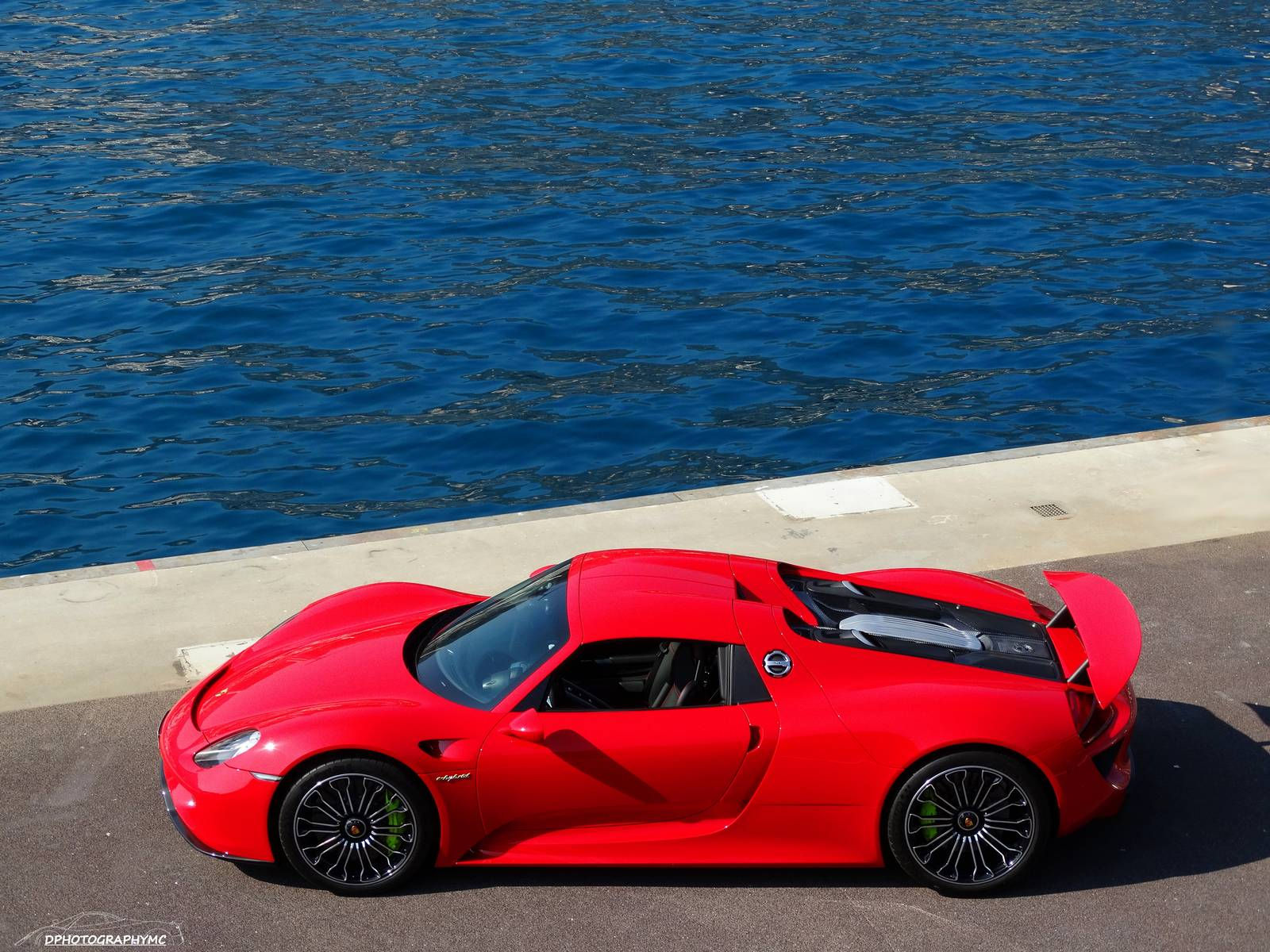 Wallpaper #2uqeUpMBlwTYPL18PQlo1 Stunning Red Porsche 918 Spyder Photoshoot in Monaco Gtspirit