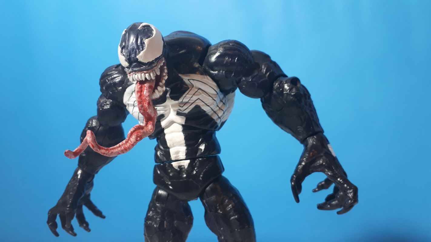 Wallpaper #ZfTCOpMBKFX8bn3reHmO66 Classic Venom Marvel Legends Custom Action Figure