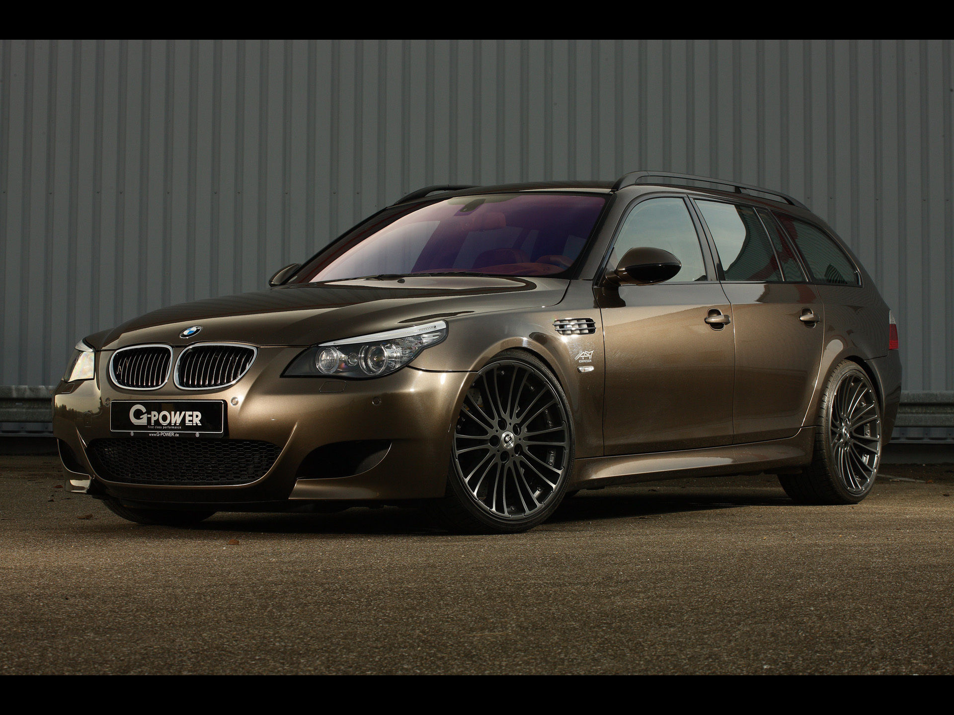 Wallpaper #oYsRcpcBcm9NJah-qnPa115 BMW M5 Touring E61 50i V10 507 Hp Automatic