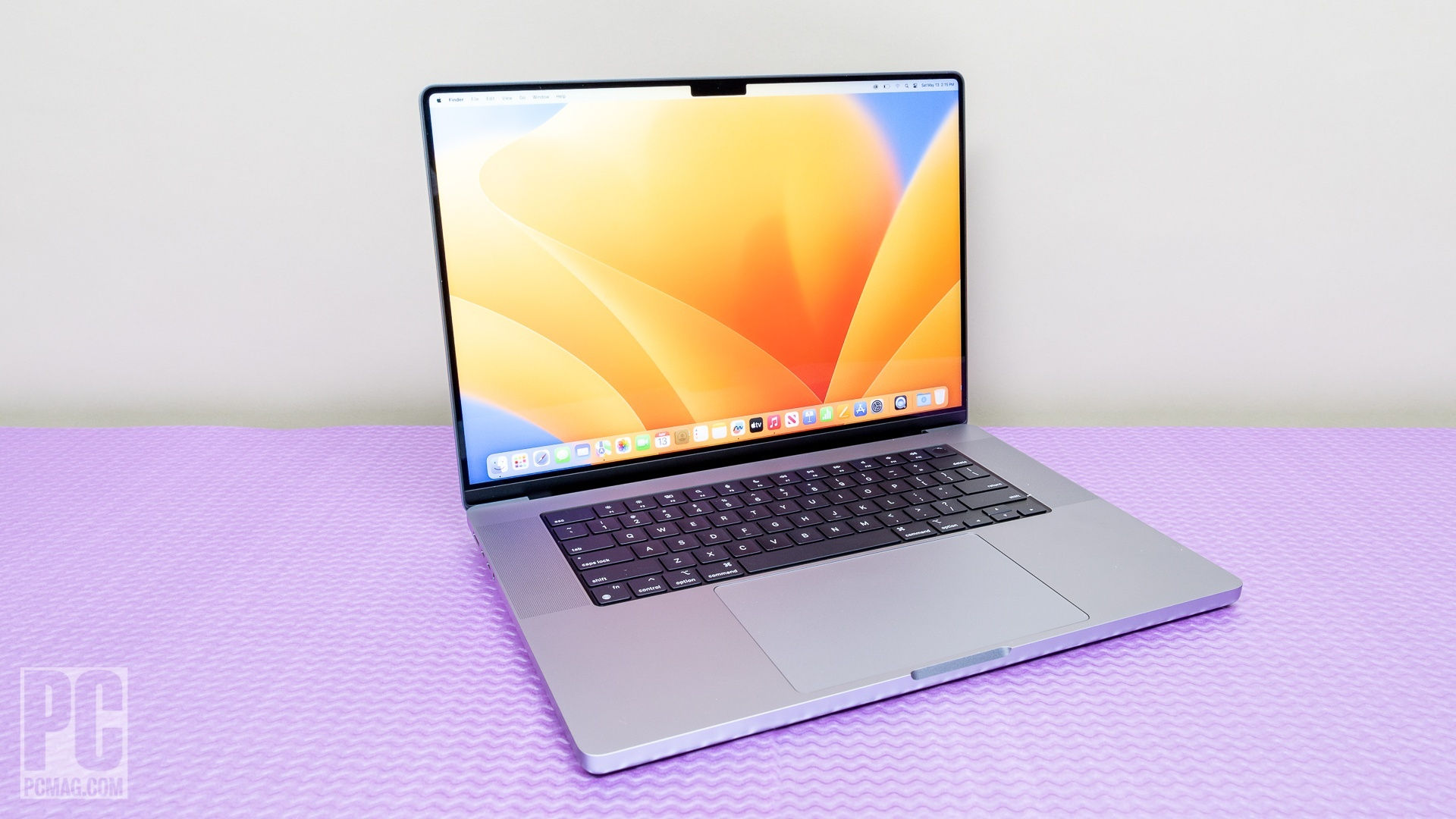 Wallpaper #eGen9pIBSpphPi3-uIRk174 Ministru Calitate Criza Apple Macbook Pro 16 Porc Loterie Nuca