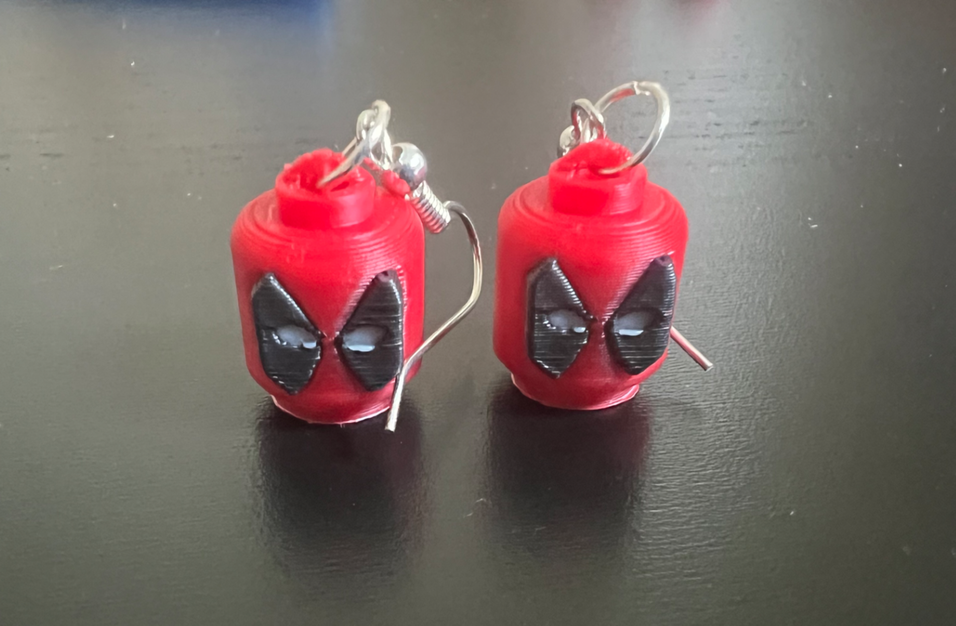 Wallpaper #Abix25IBJvJKYCmEvfgj325 Deadpool Earrings Brick Head by Tony3d Makerworld