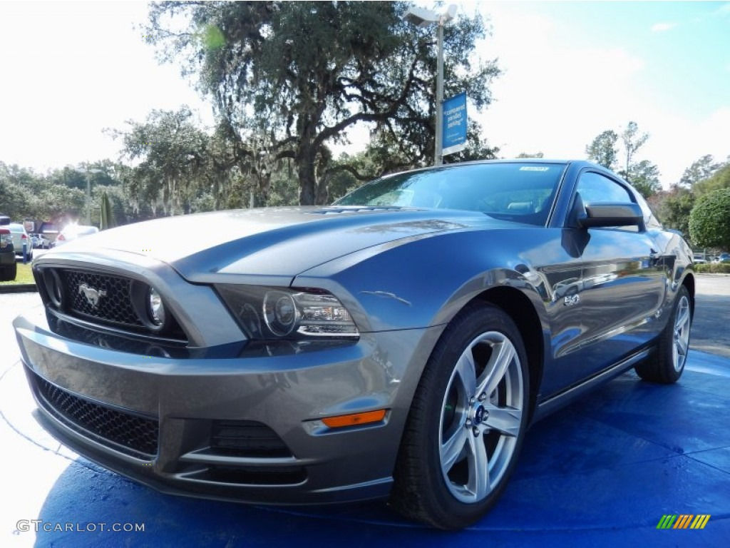 Wallpaper #-XMxhI4BFI5NbQks2hxF52 2014 Sterling Gray Ford Mustang GT Premium Coupe 89607465 Photo 2