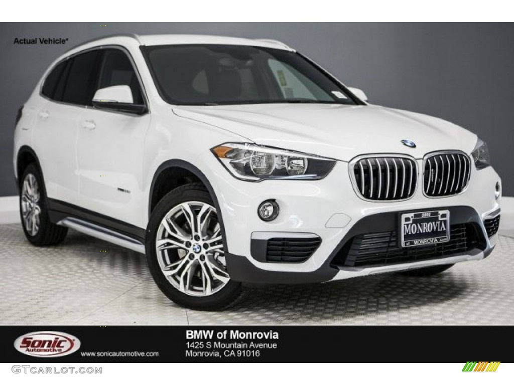 Wallpaper #a2597 01 BMW Ix Xdrive40 Sport Alpine White Paul Tans Automotive News