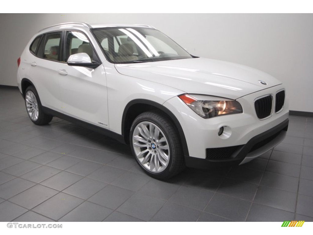 Wallpaper #9rhA2ZIBJvJKYCmEQOsa45 Mineral White Metallic 2013 BMW X1 Sdrive 28i Exterior Photo 70782245