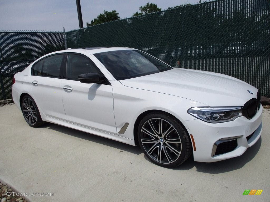 Wallpaper #_nMkgI4BFI5NbQksCxe12 2018 Alpine White BMW 5 Series M550i Xdrive Sedan 121059464 Photo 6