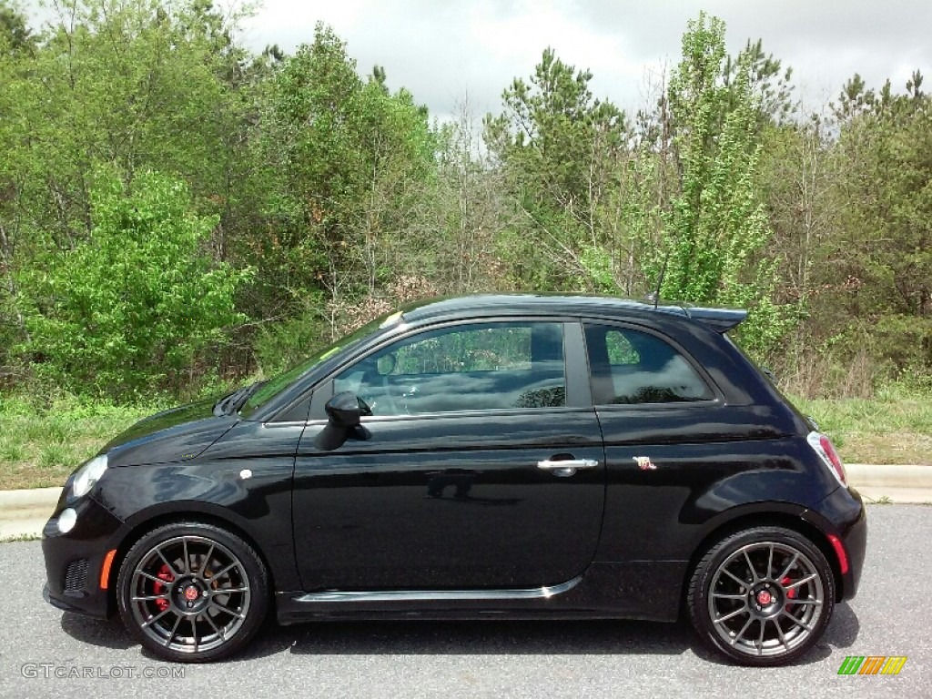 Wallpaper #a819a Front View of Black Fiat 500 Abarth Parked in the Street Editorial