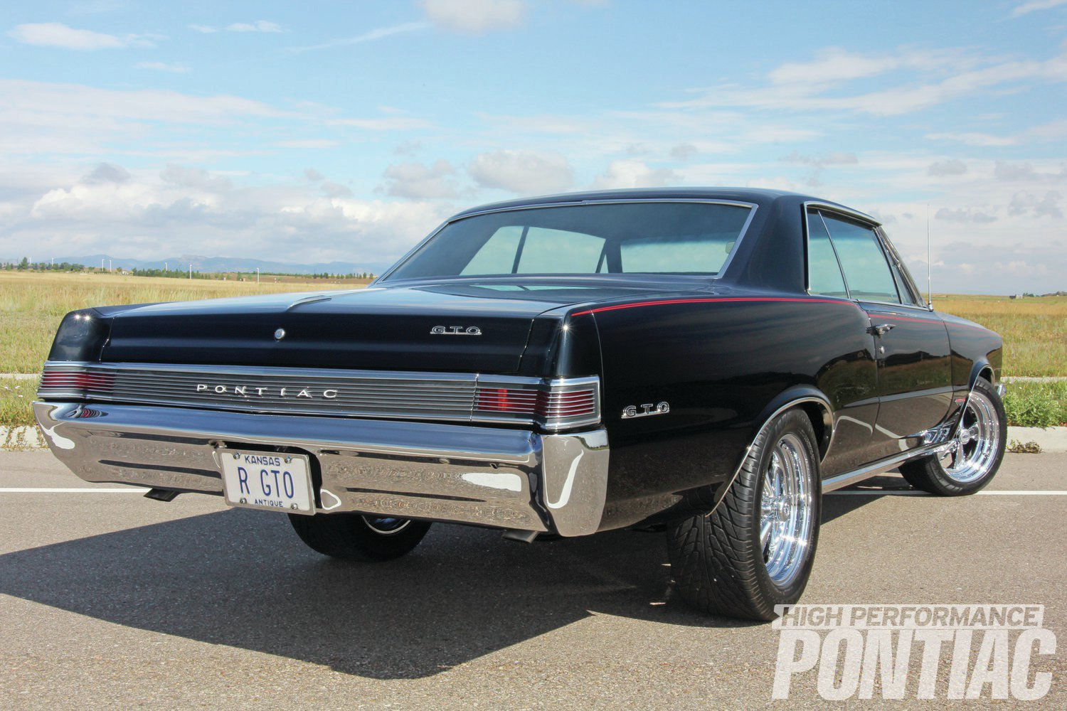 Wallpaper #29d54 1974 Pontiac Ventura Sprint Mine Was Dark Blue with Two Tone Strips