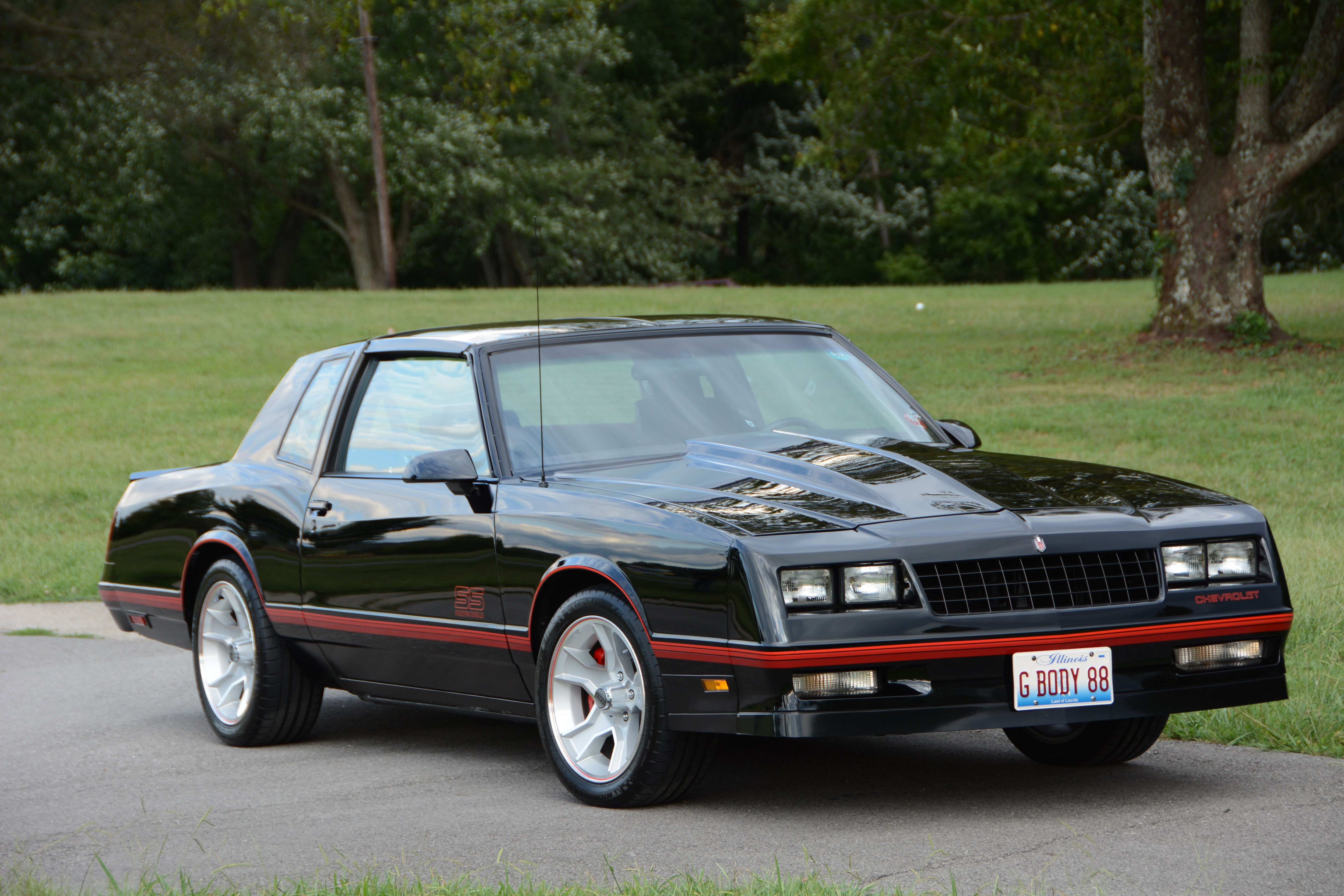 Wallpaper #75859 Taking the 80s Style Box Chevy to the Extreme on 26s Hot Donk