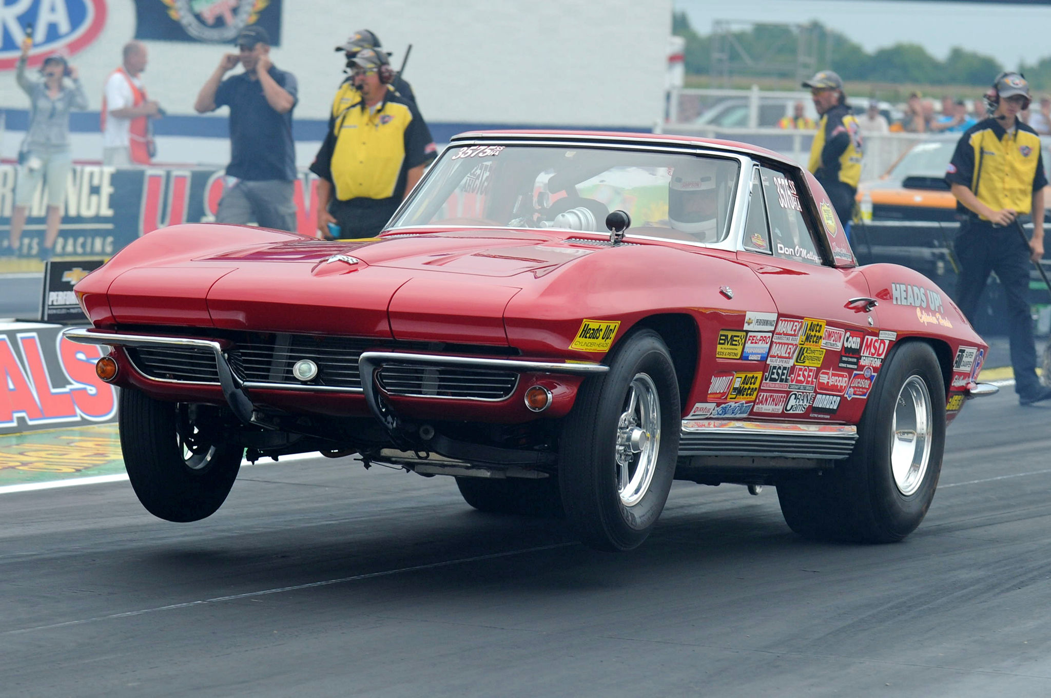 Wallpaper #7WjwFZMBSpphPi3-lwkY151 A Filthy Fifty Five Veteran Vette Race and More Drag Racing Chevys