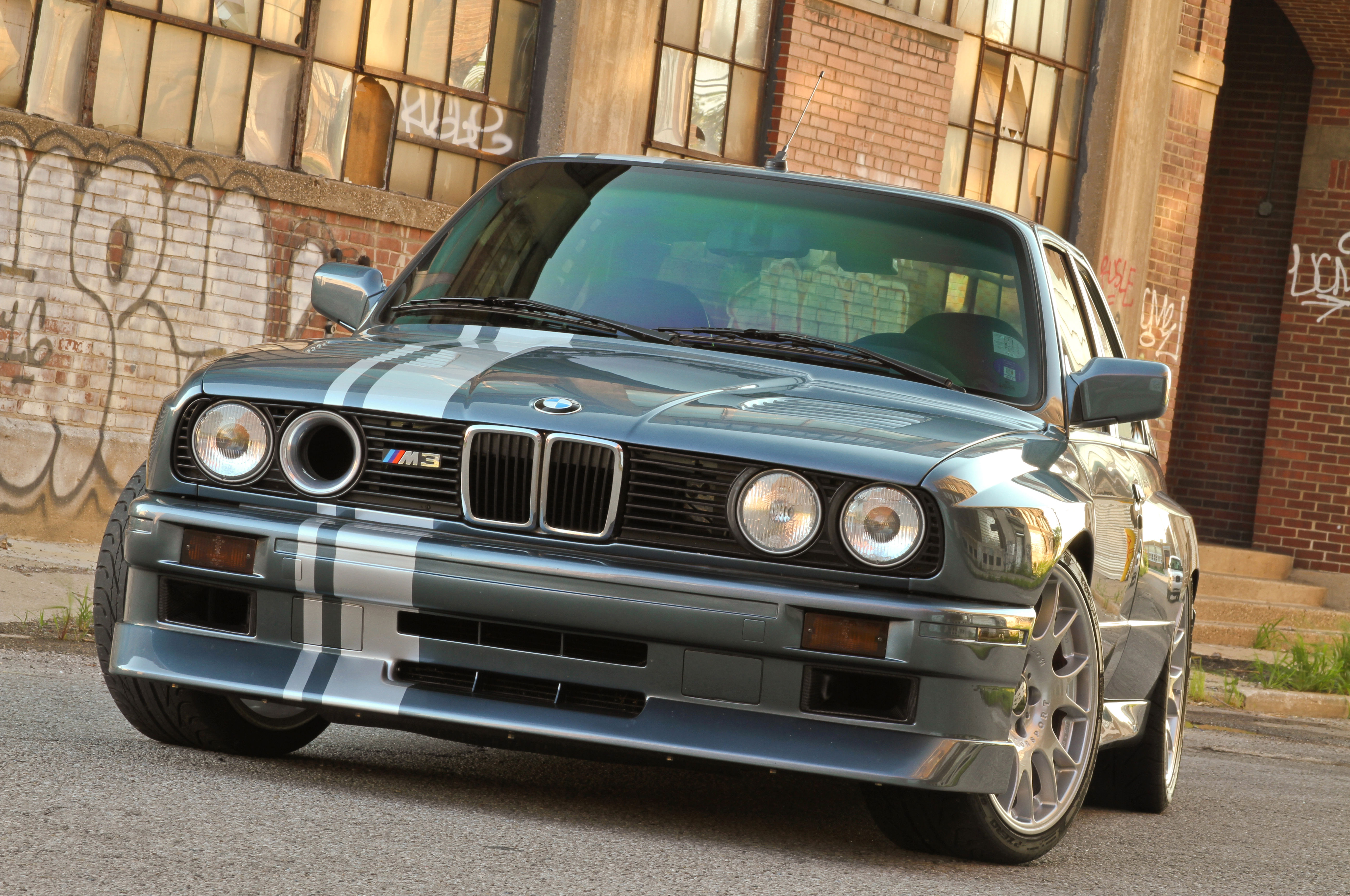 Wallpaper #r32Q8I4Bnwiau_P6NgbN30 Kevin Byrds Ls Swapped BMW E30 M3 Hot Rod Network