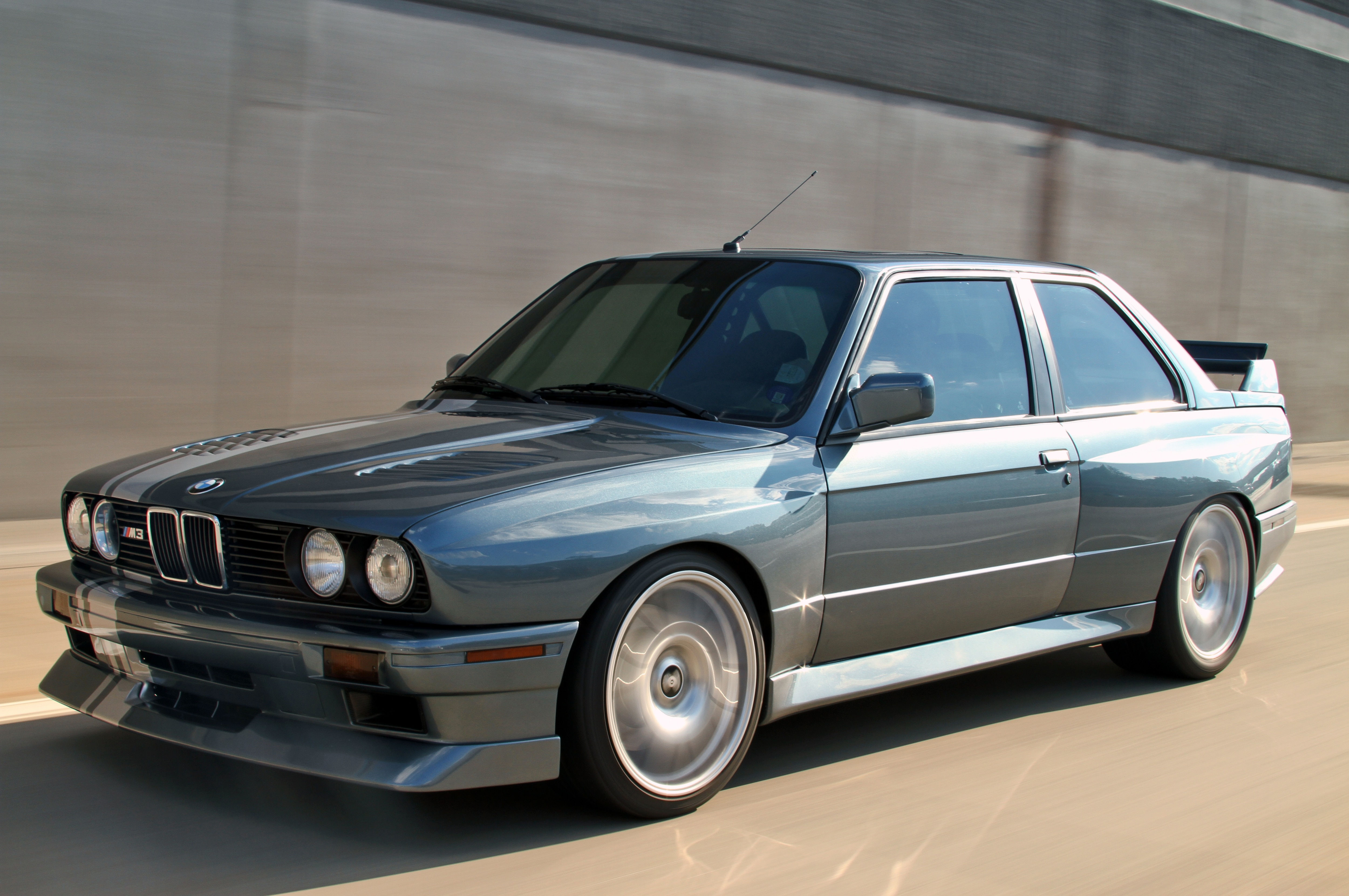 Wallpaper #FQBG1o4BSdW8dNou5Qrz23 Kevin Byrds Ls Swapped BMW E30 M3 Hot Rod Network
