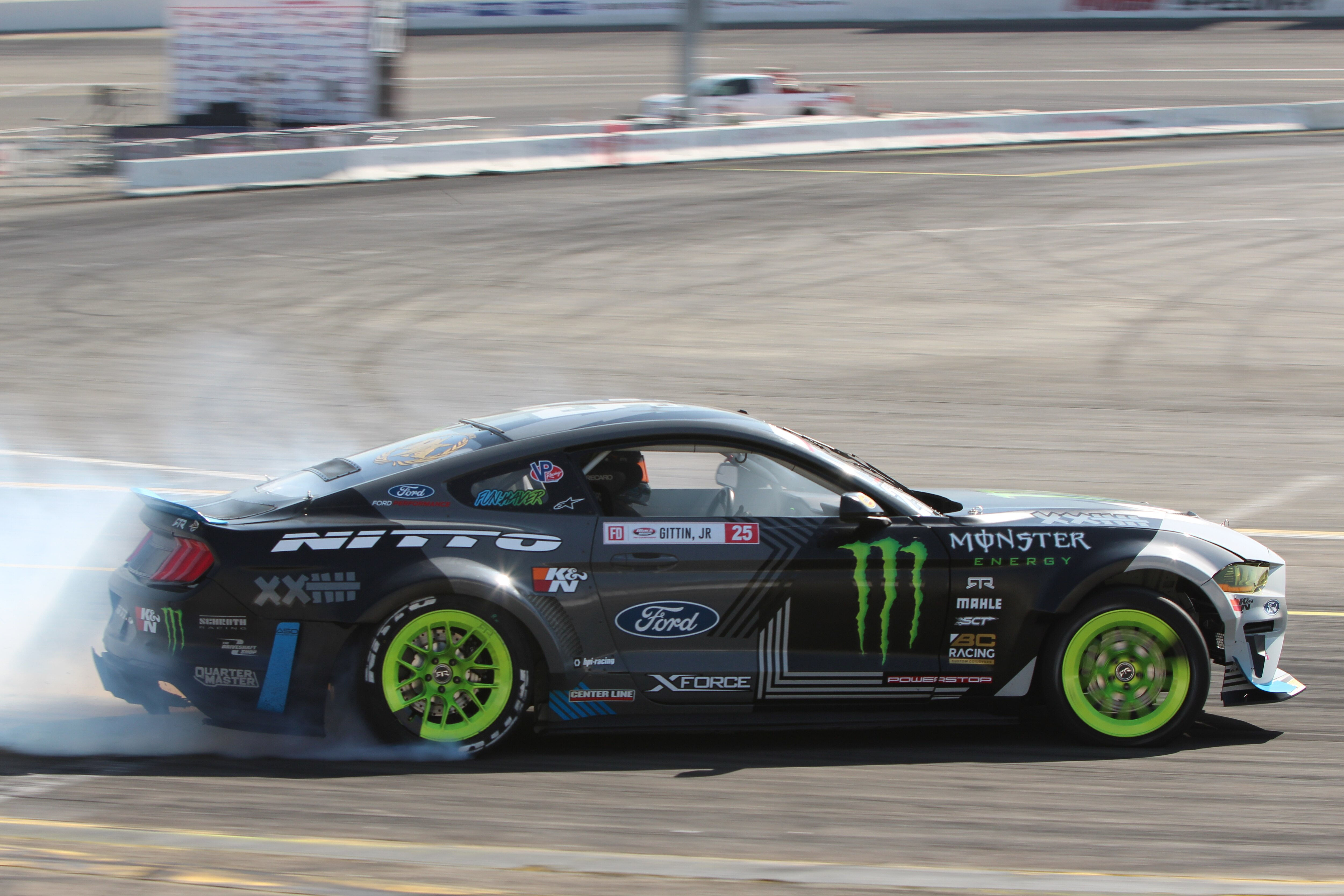 Wallpaper #N3QUvY4B_8f4nGFaS2sO25 Formula Drift Irwindale 2018 Title Fight Car in My Life
