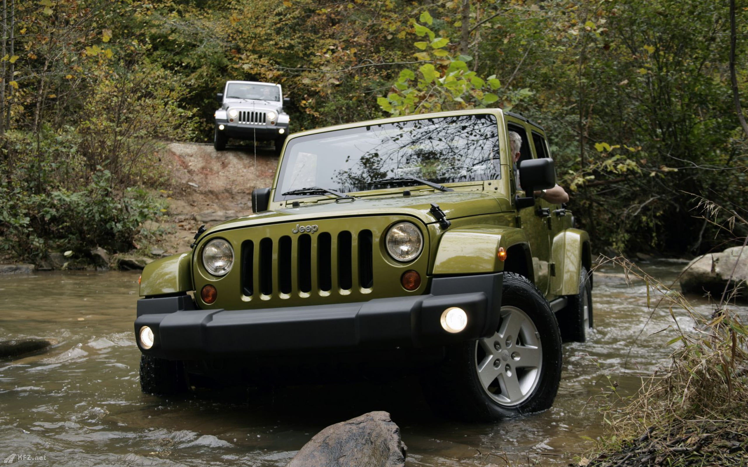Wallpaper #sEU2l44B7YBJg1BVe6AZ37 Green Jeep Wrangler Jeep Car Vehicle Nature HD Wallpaper